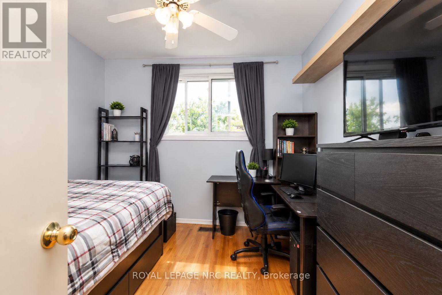 8 - 161 Berkindale Drive, Hamilton, Ontario  L8E 1M6 - Photo 7 - X13850222