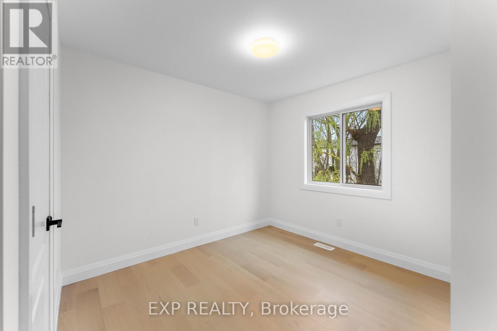1 - 4271 Fifth Avenue, Niagara Falls, Ontario  L2E 4R1 - Photo 25 - X13850306