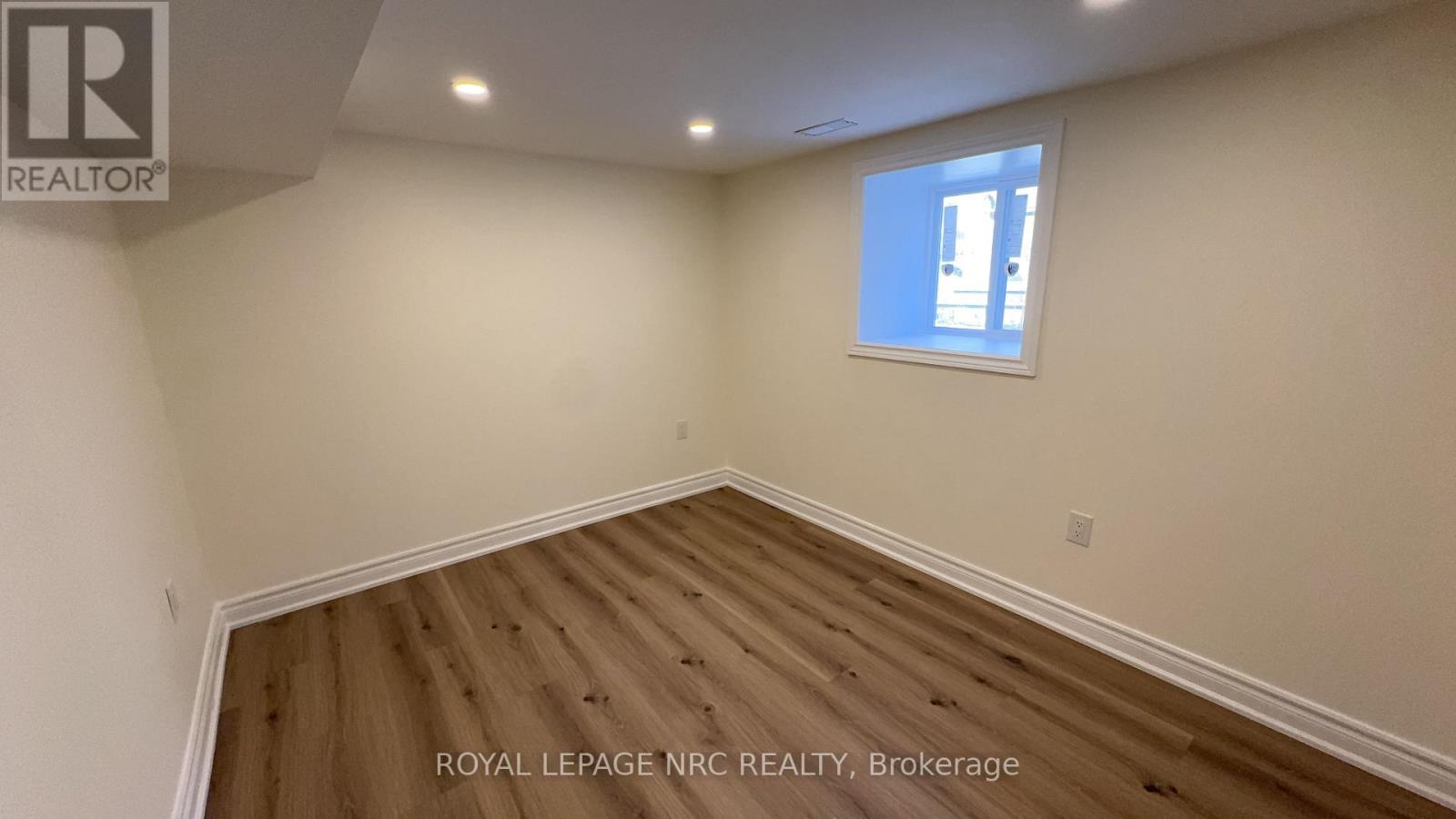 4677 Crysler Avenue, Niagara Falls, Ontario  L2E 3V7 - Photo 17 - X13851428