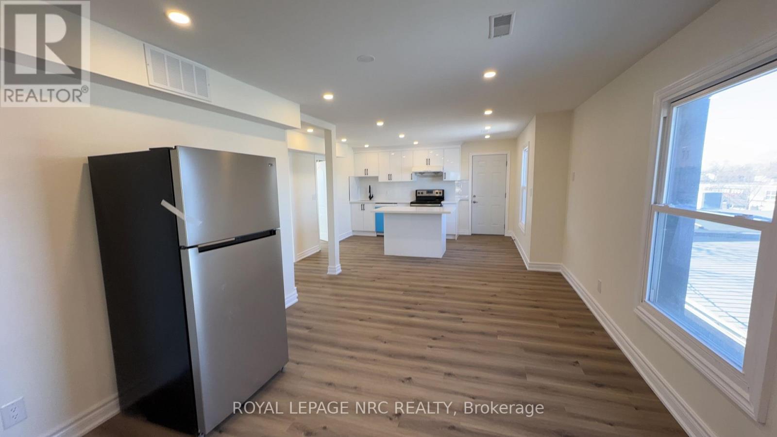 4677 Crysler Avenue, Niagara Falls, Ontario  L2E 3V7 - Photo 30 - X13851428