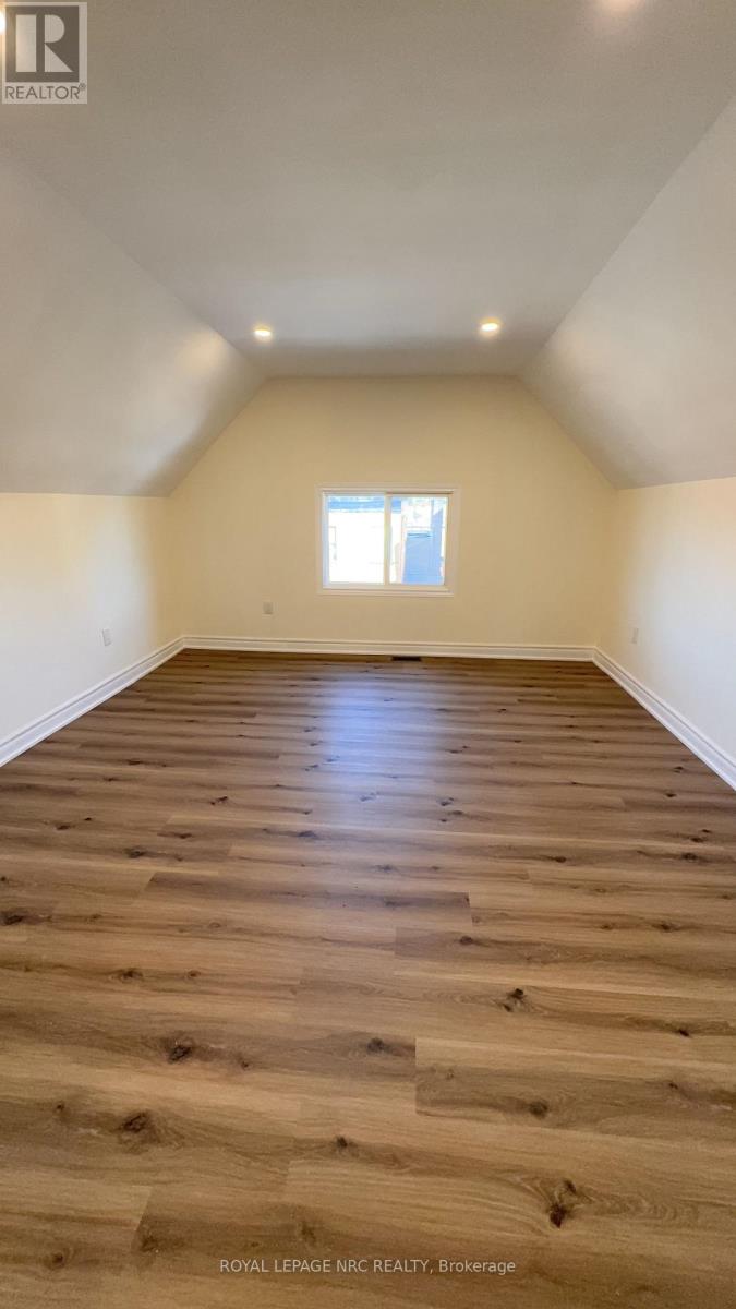 4677 Crysler Avenue, Niagara Falls, Ontario  L2E 3V7 - Photo 32 - X13851428