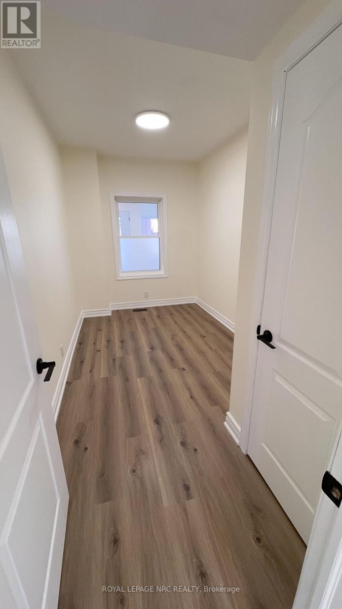 4677 Crysler Avenue, Niagara Falls, Ontario  L2E 3V7 - Photo 43 - X13851428