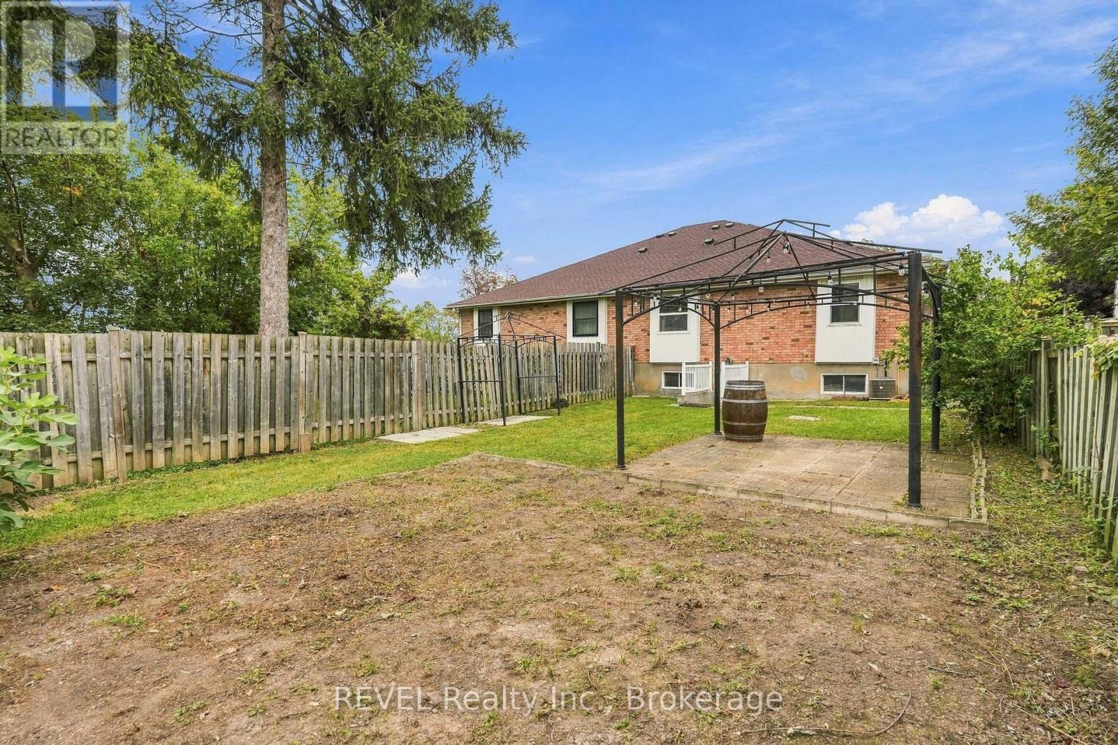 3 Ormond Street N, Thorold, Ontario  L2V 1Y6 - Photo 46 - X13851446