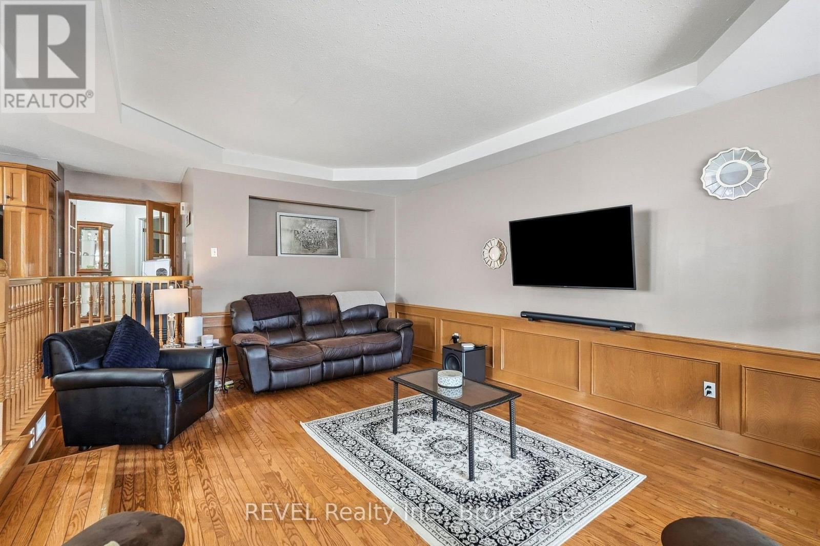 3 Ormond Street N, Thorold, Ontario  L2V 1Y6 - Photo 6 - X13851446
