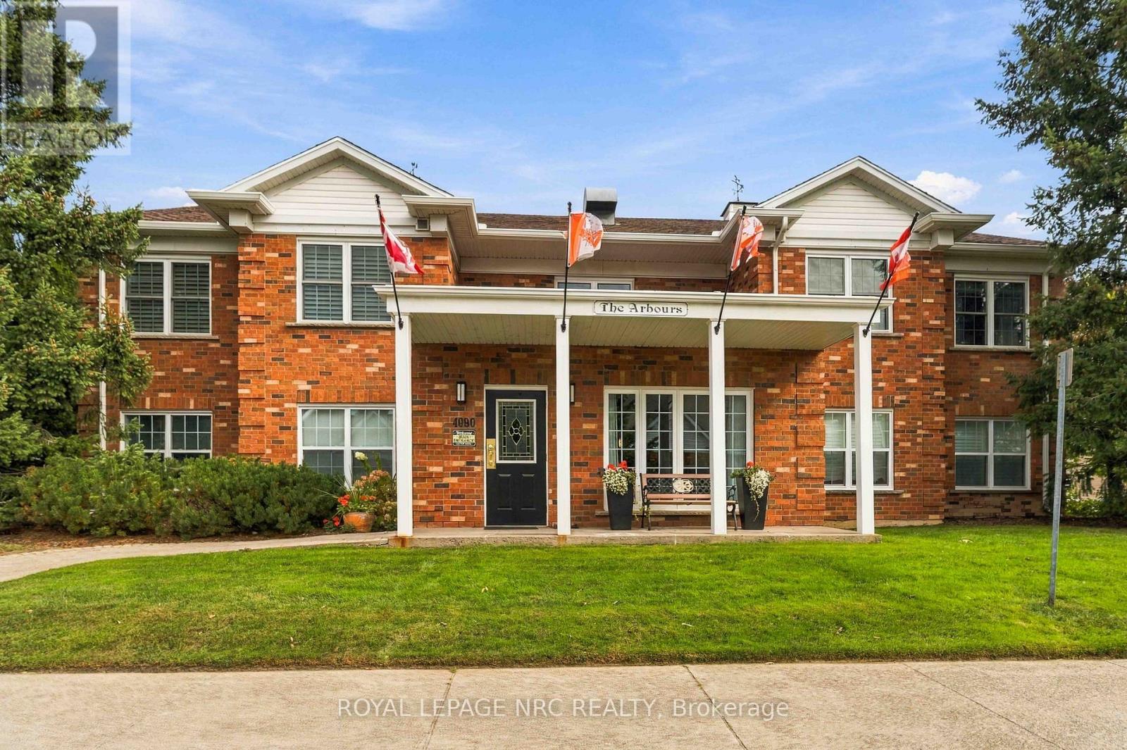 205 - 4090 John Charles Boulevard, Lincoln, Ontario  L0R 2C0 - Photo 3 - X13851468