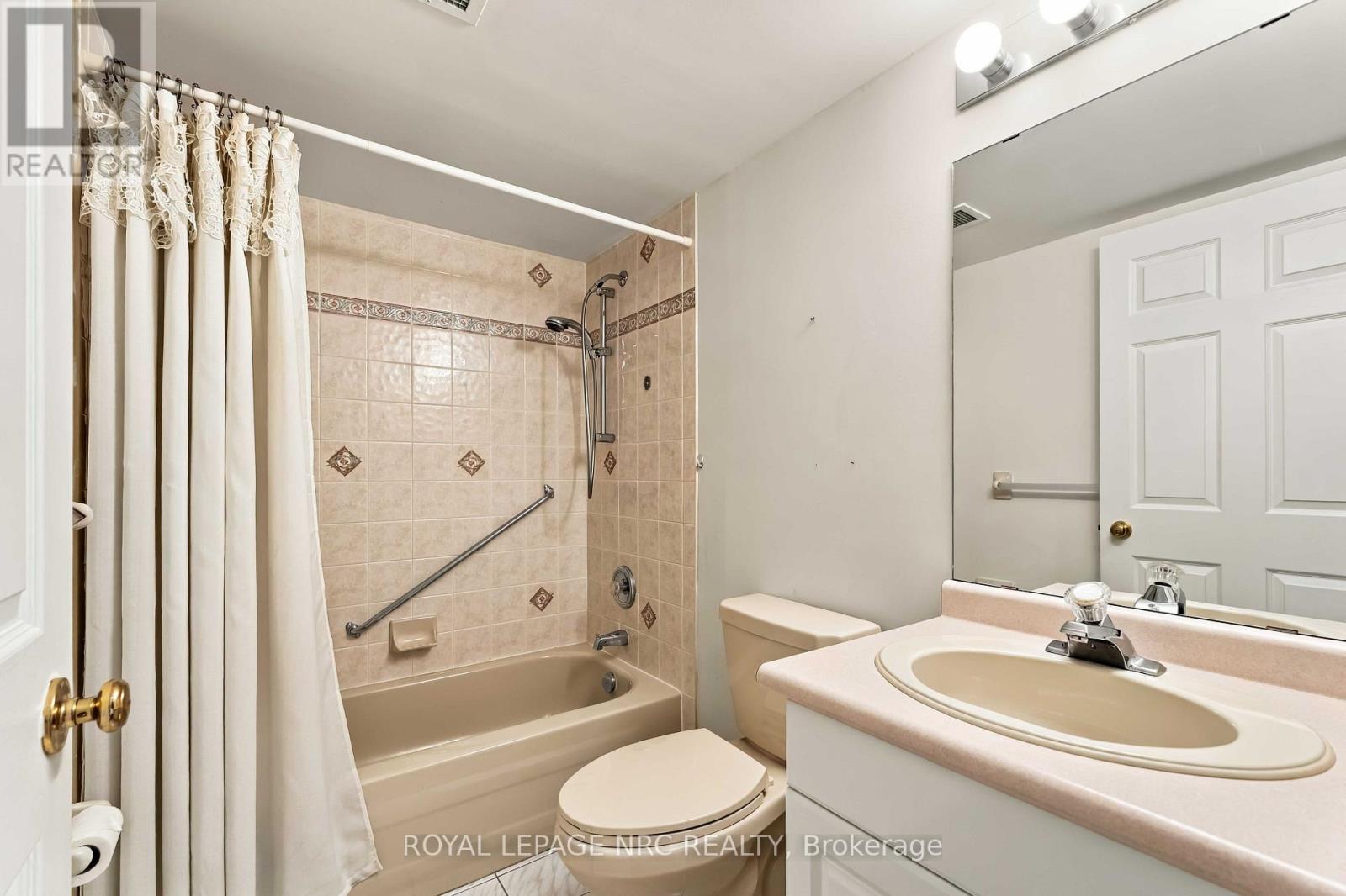 205 - 4090 John Charles Boulevard, Lincoln, Ontario  L0R 2C0 - Photo 33 - X13851468