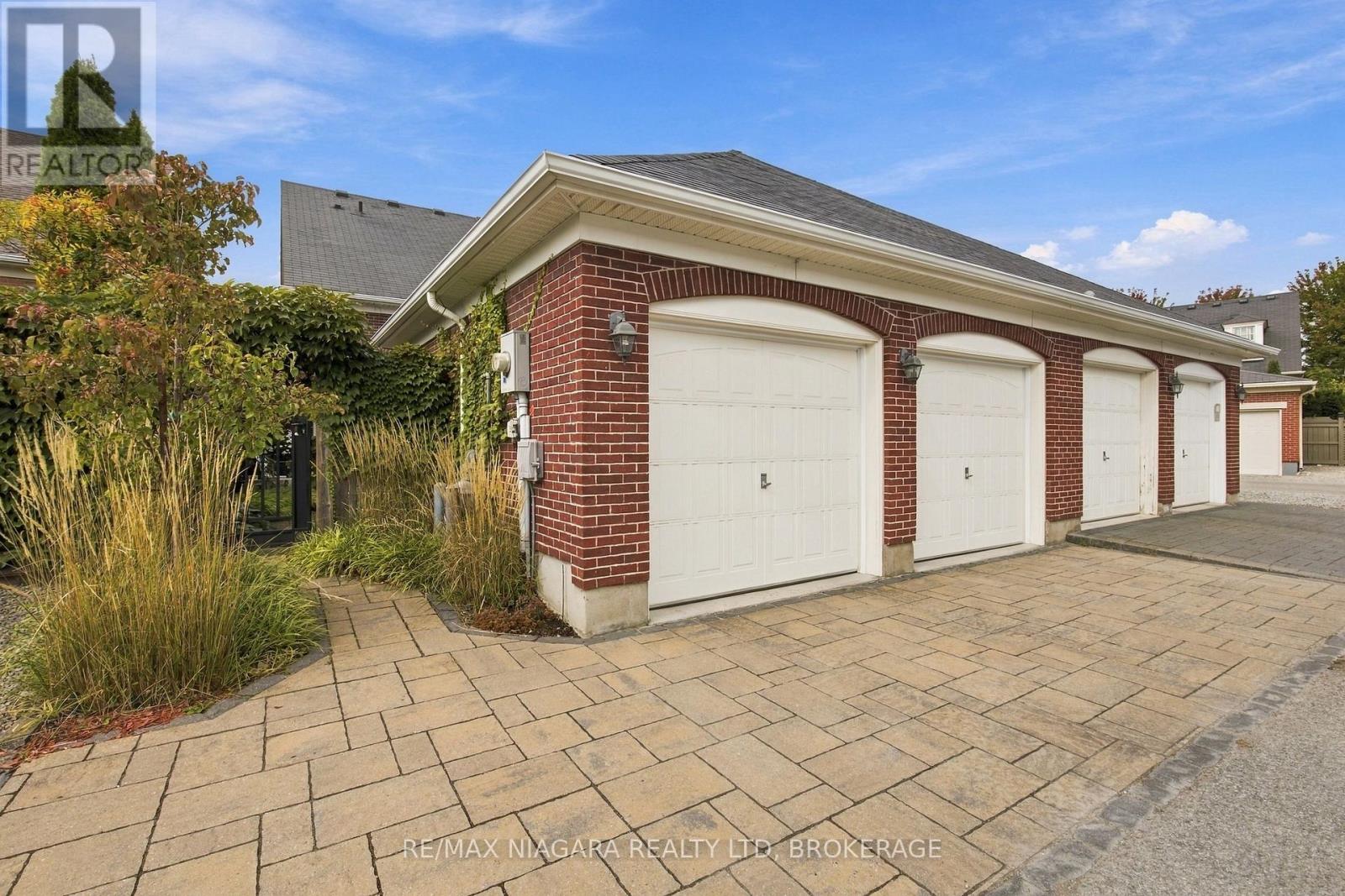 4 Blackbird Street, Niagara-On-The-Lake, Ontario  L0S 1J0 - Photo 5 - X13852296