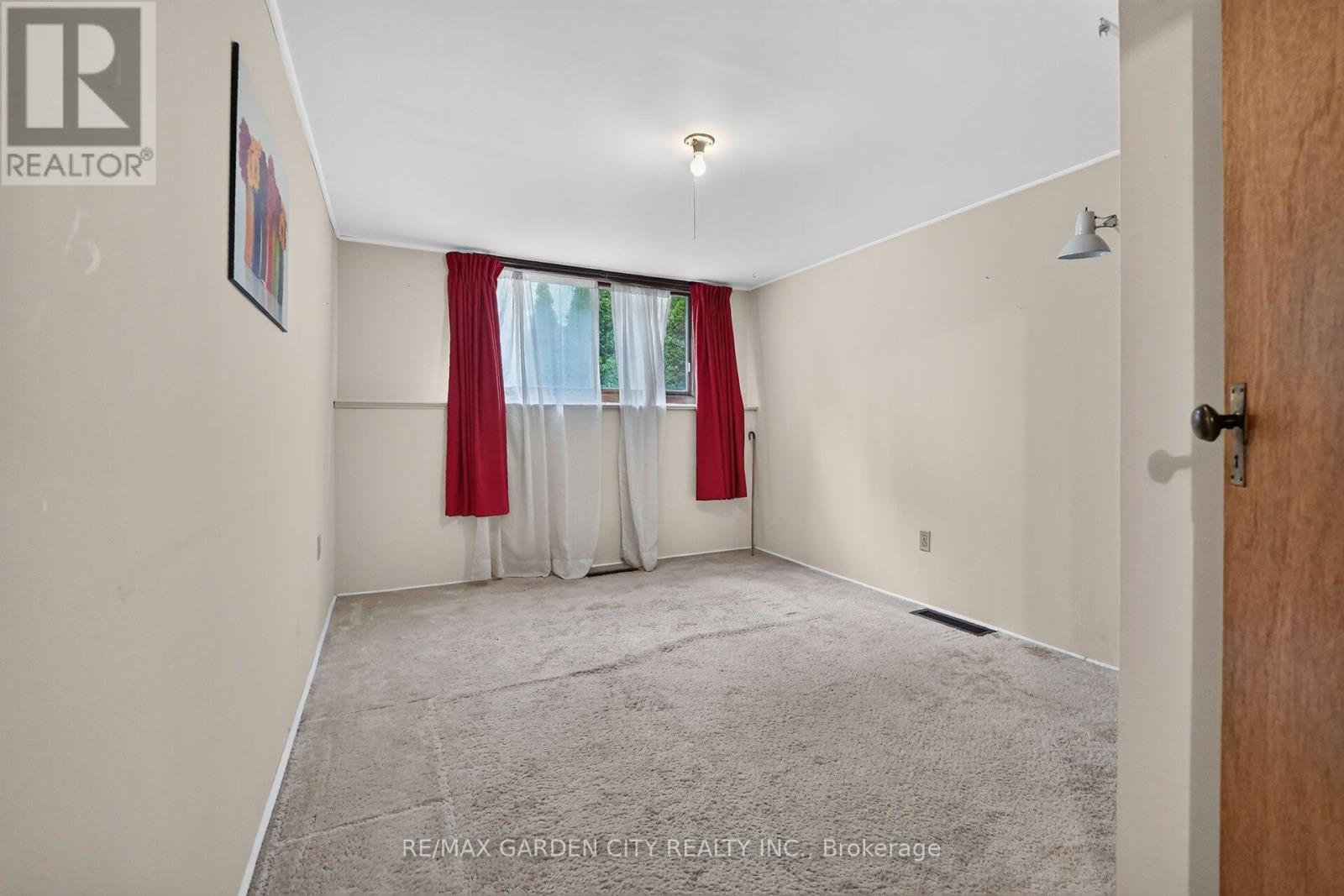 529 Carlton Street, St. Catharines, Ontario  L2M 4X6 - Photo 18 - X13852304