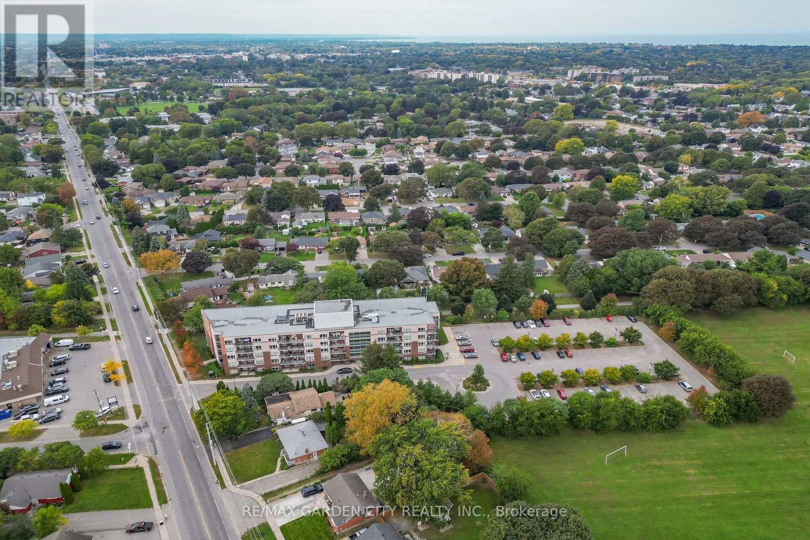 529 Carlton Street, St. Catharines, Ontario  L2M 4X6 - Photo 38 - X13852304