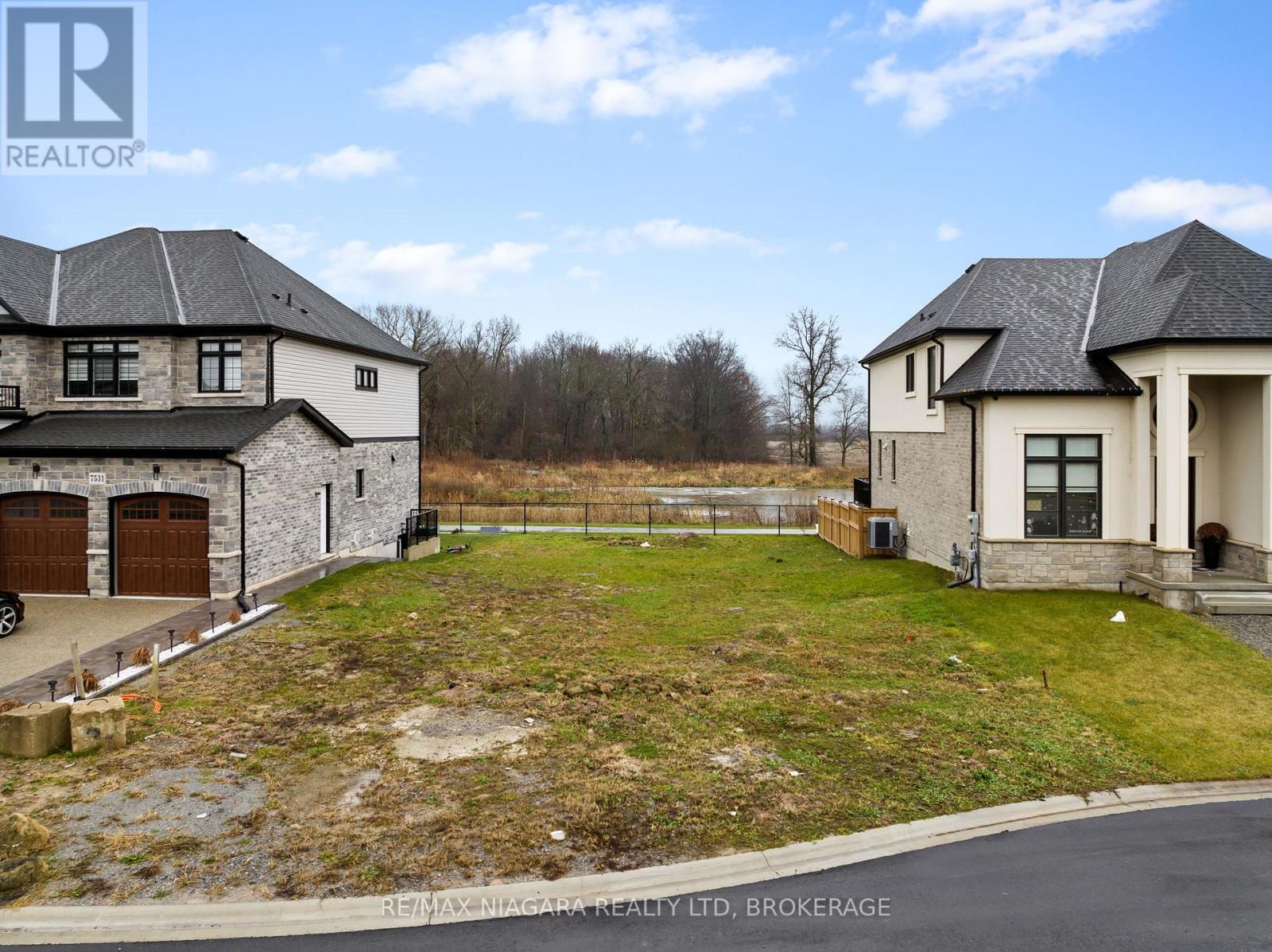 7521 Sherrilee Crescent, Niagara Falls, Ontario  L2H 3T4 - Photo 4 - X13852618