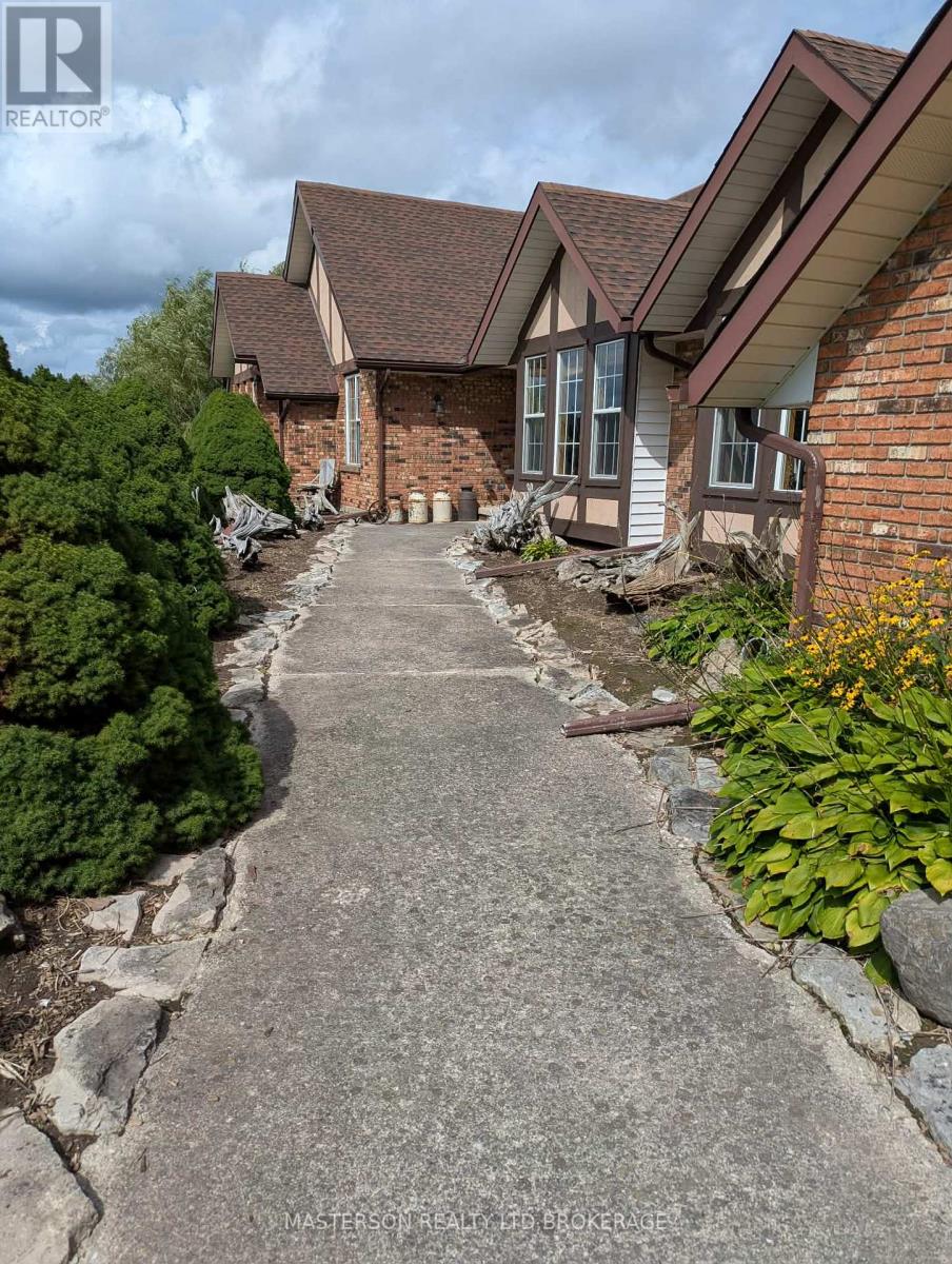 12259 Brawn Road, Wainfleet, Ontario  L0S 1V0 - Photo 2 - X13852812