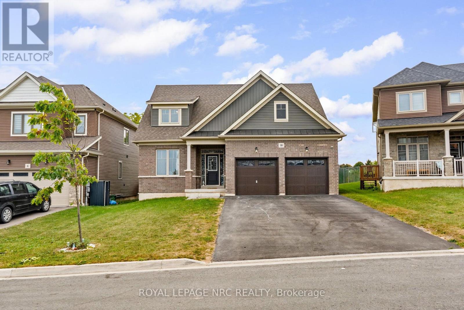 10 ORIOLE CRESCENT, Port Colborne, Ontario