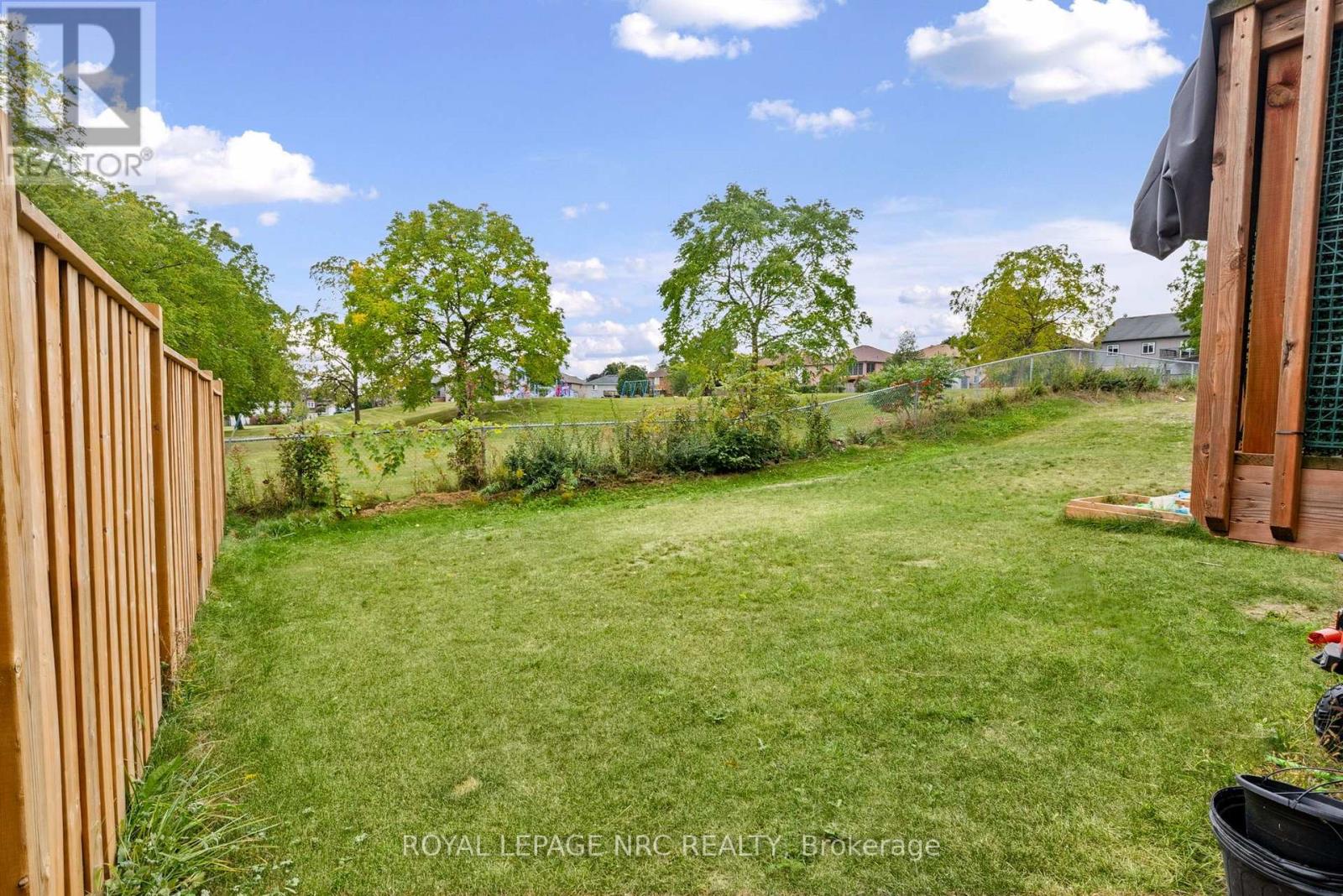 10 Oriole Crescent, Port Colborne, Ontario  L3K 6E2 - Photo 4 - X13852834