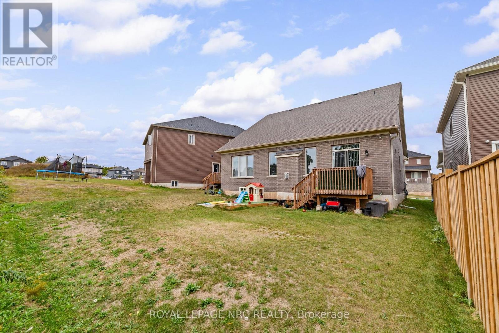 10 Oriole Crescent, Port Colborne, Ontario  L3K 6E2 - Photo 5 - X13852834