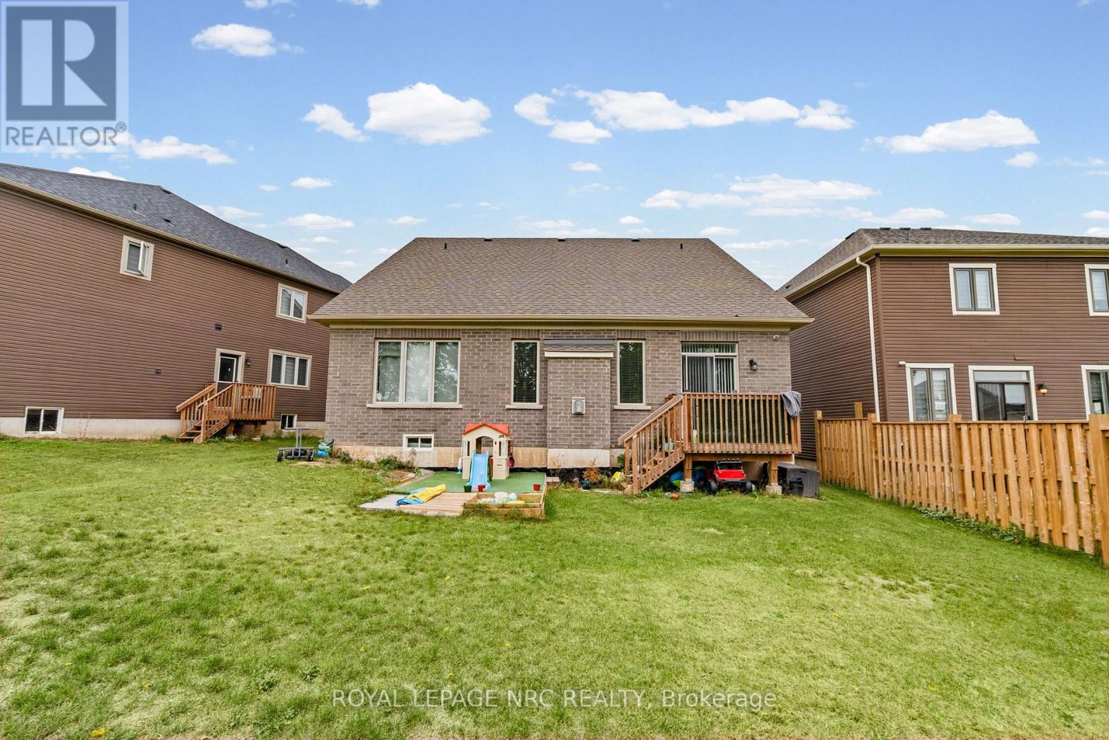 10 Oriole Crescent, Port Colborne, Ontario  L3K 6E2 - Photo 6 - X13852834