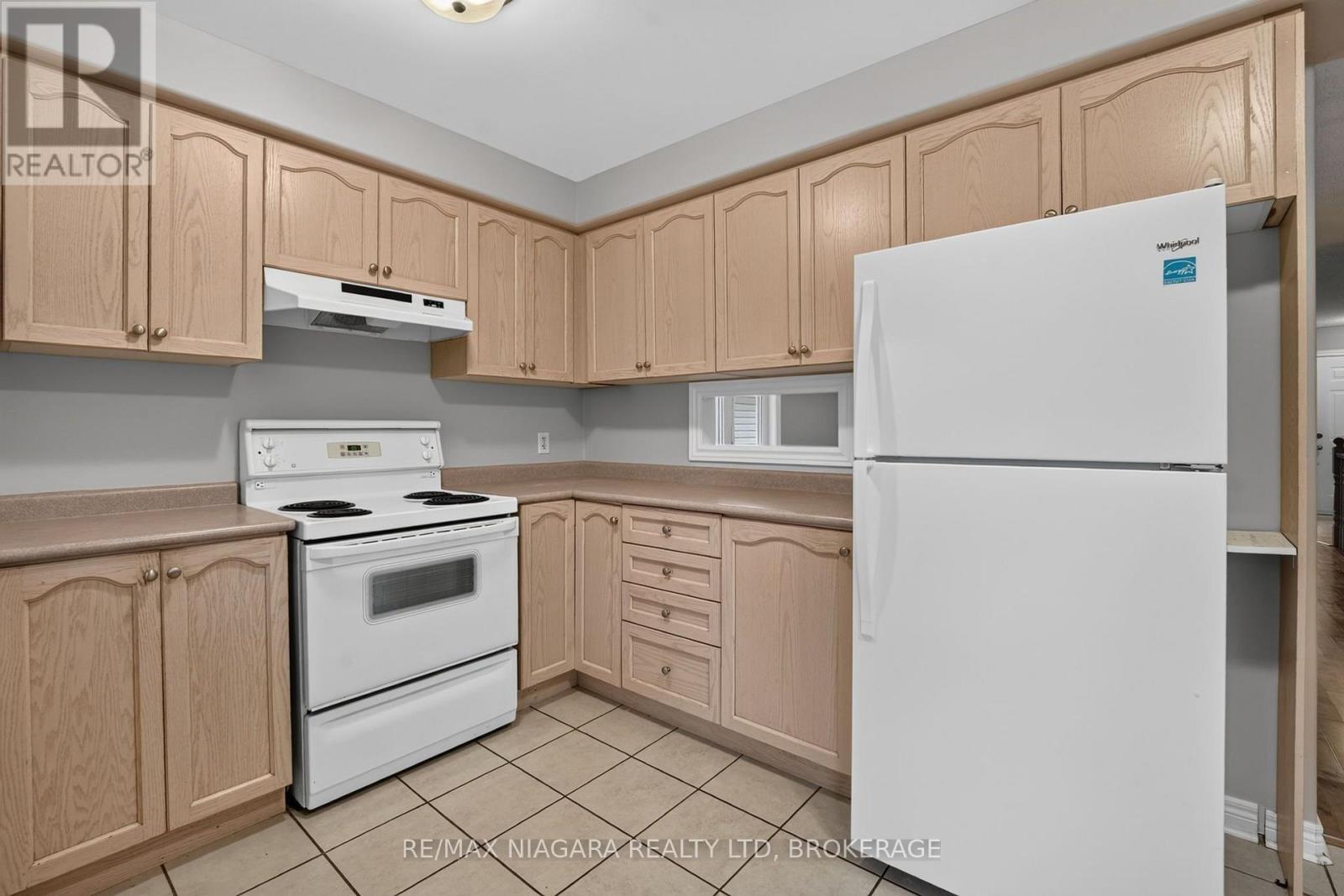 15 Days Avenue, Welland, Ontario  L3C 7H8 - Photo 12 - X13853052