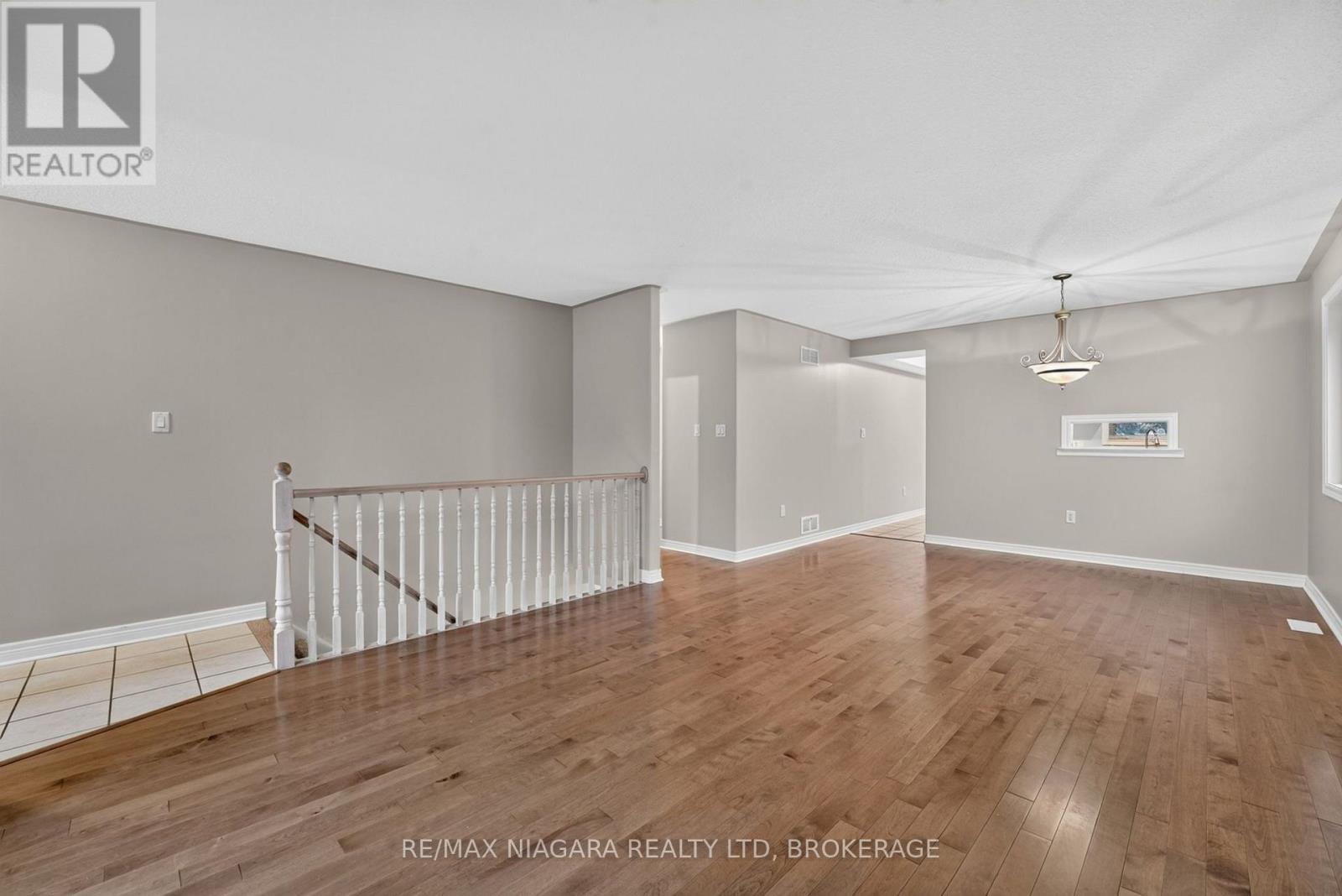15 Days Avenue, Welland, Ontario  L3C 7H8 - Photo 9 - X13853052