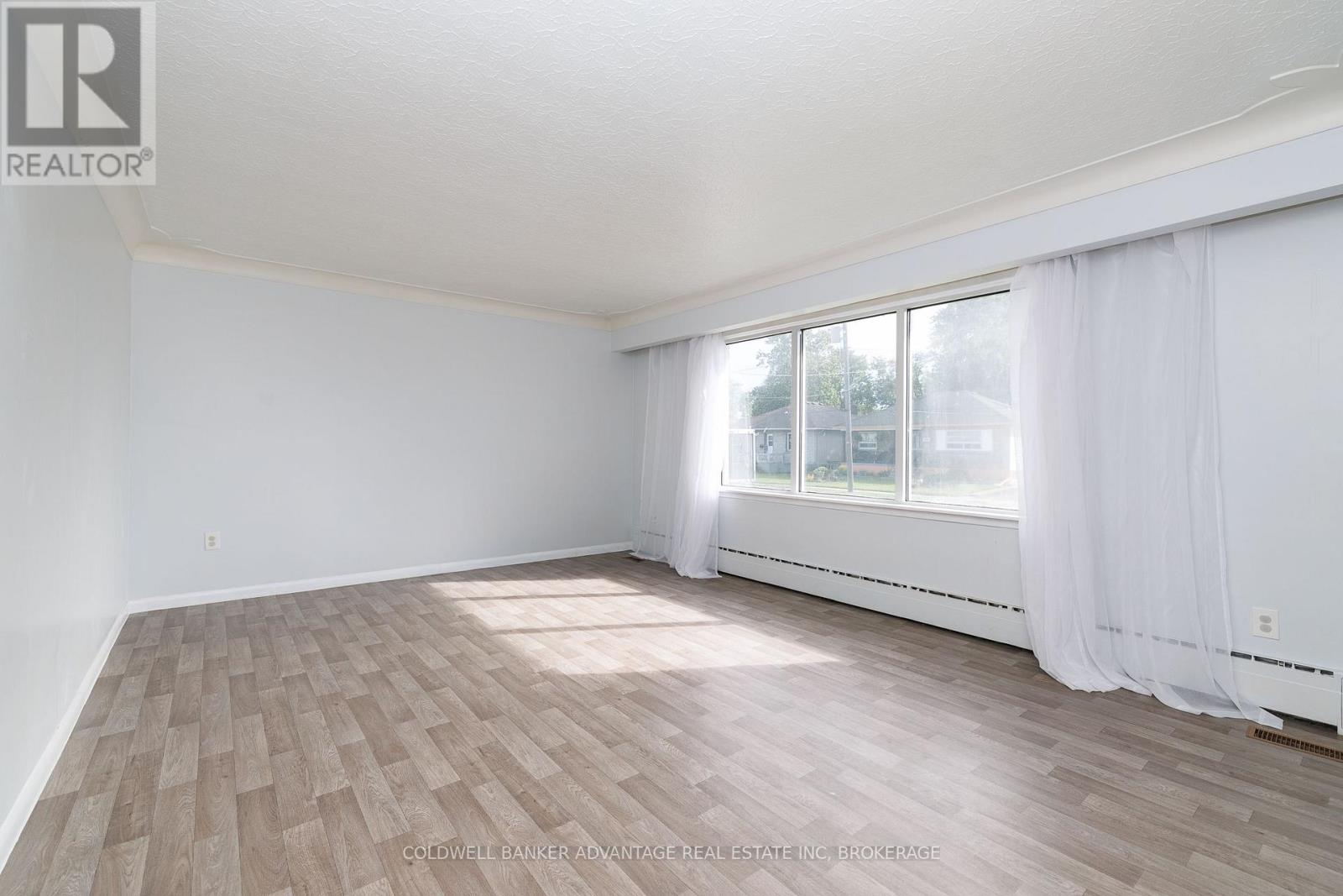 280 Clarke Street, Port Colborne, Ontario  L3K 2G5 - Photo 5 - X13853058