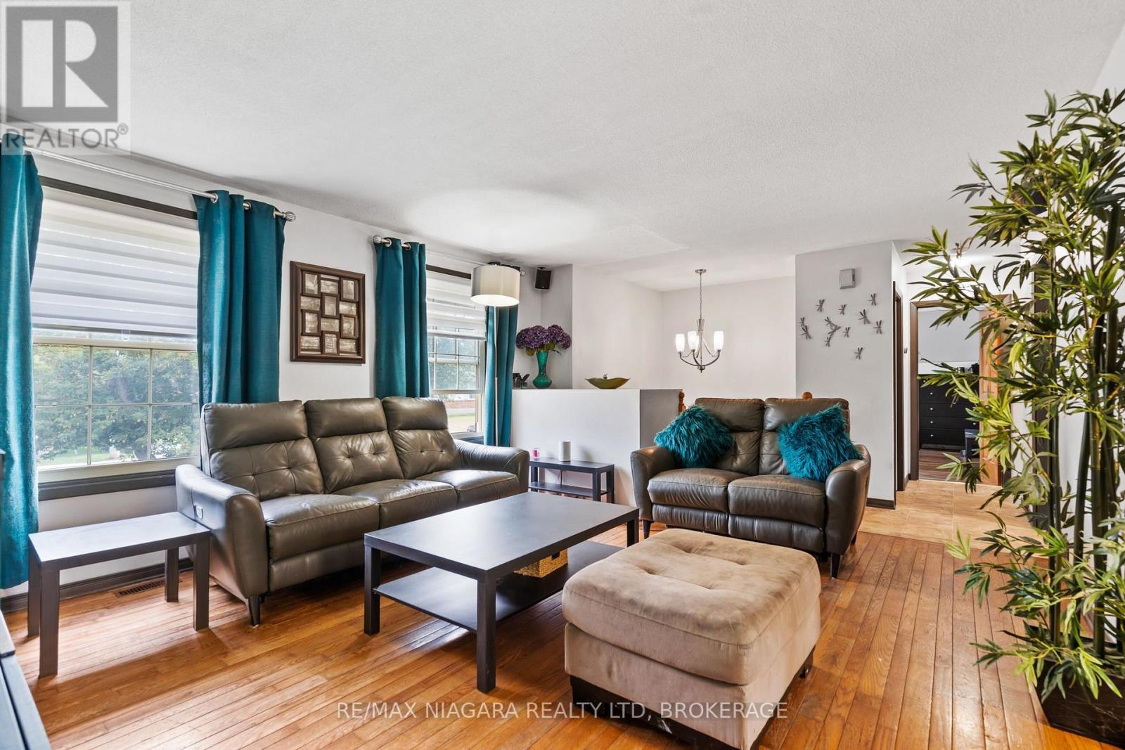 4 Barbara Street, West Lincoln, Ontario  L0R 2A0 - Photo 6 - X13853142