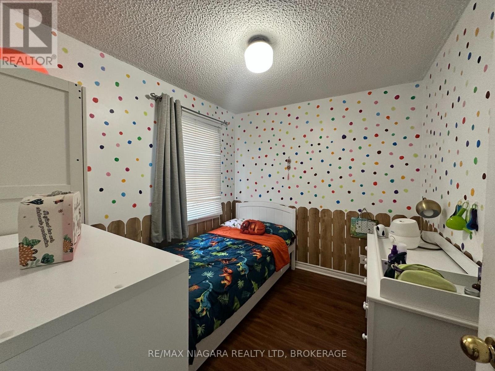 44 Churchill Street, St. Catharines, Ontario  L2S 2P5 - Photo 12 - X13853308