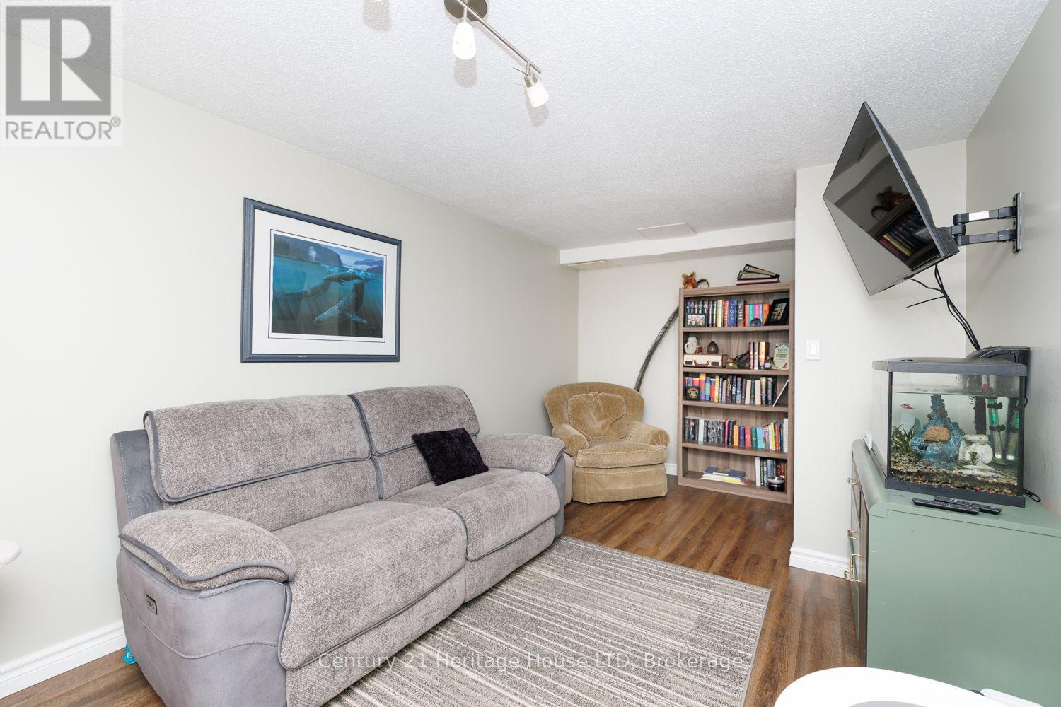 7 Mcnicholl Circle, St. Catharines, Ontario  L2N 7C5 - Photo 22 - X13853538