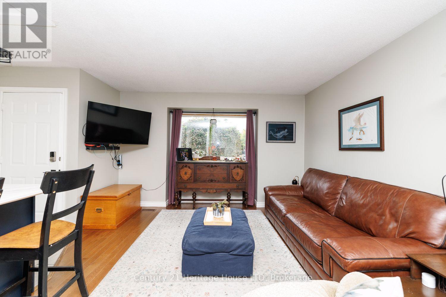 7 Mcnicholl Circle, St. Catharines, Ontario  L2N 7C5 - Photo 6 - X13853538
