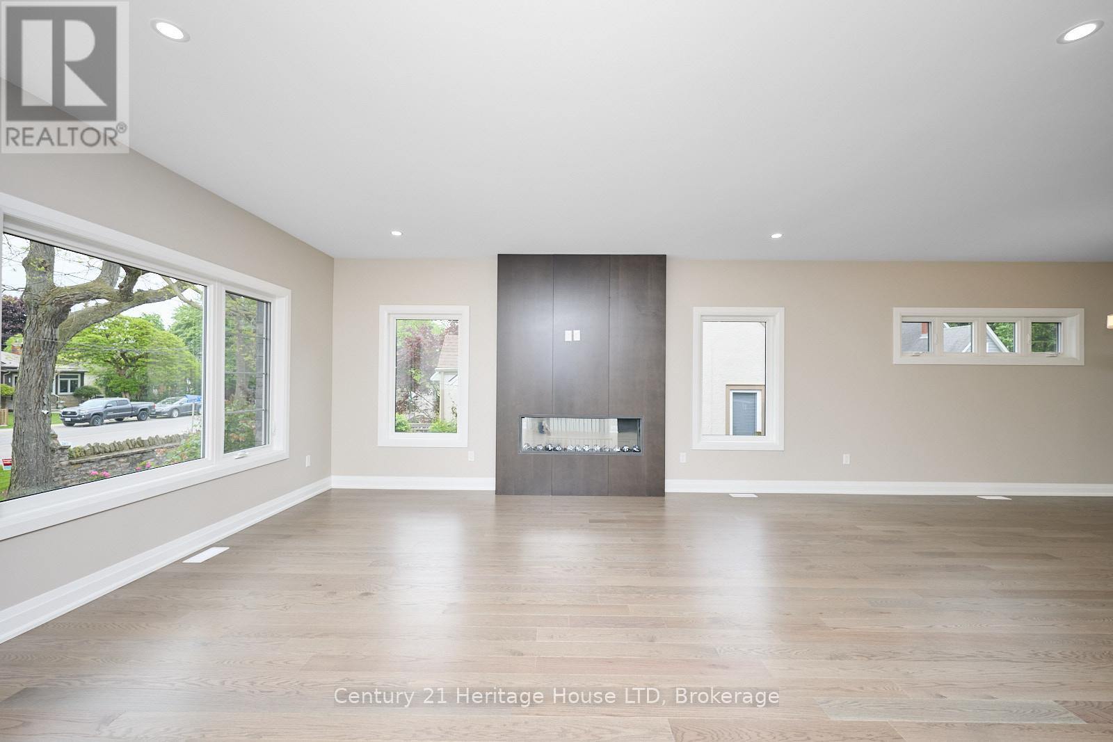 338 Sugarloaf Street, Port Colborne, Ontario  L3K 2P3 - Photo 8 - X13853542