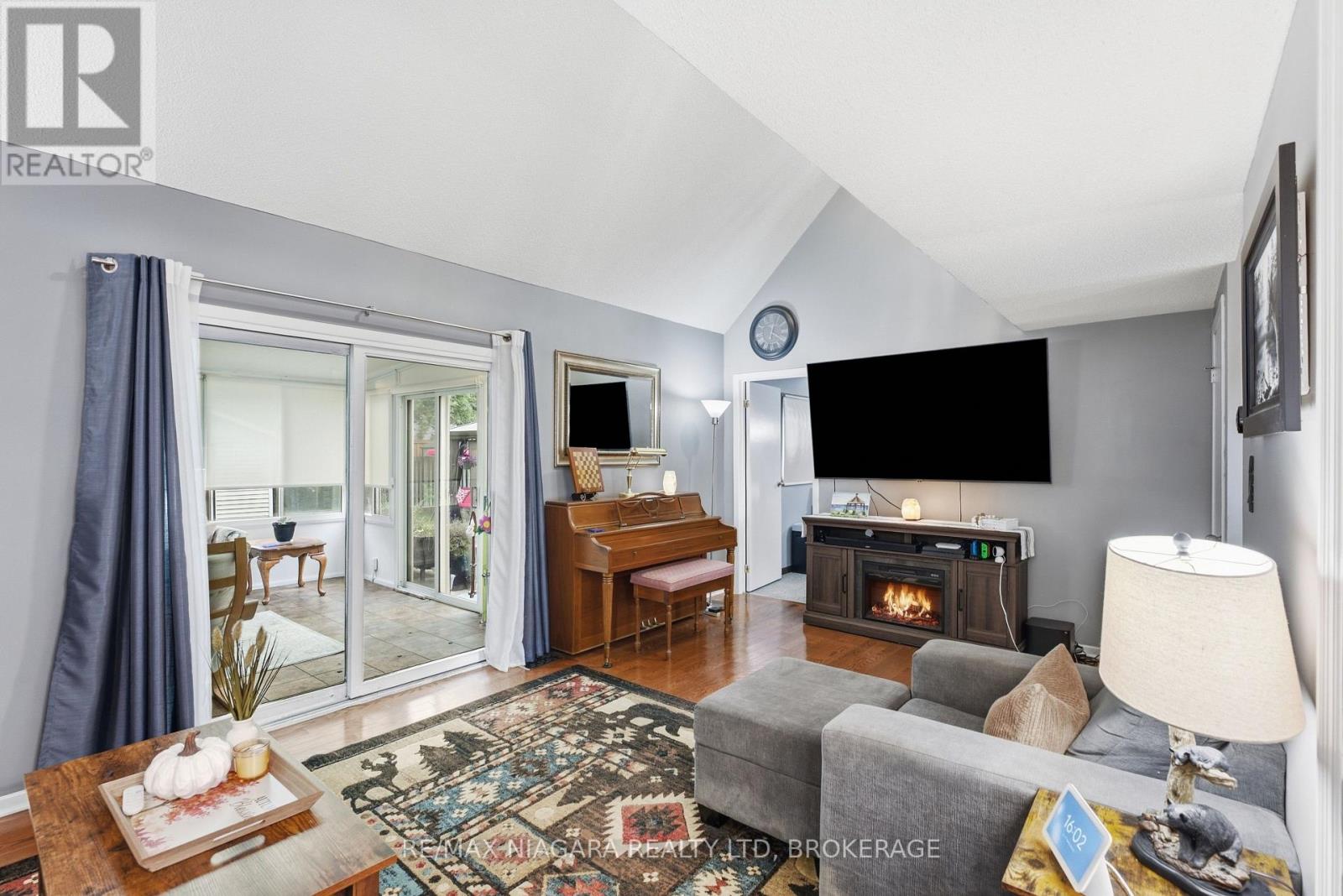 106 St. Augustine Drive, St. Catharines, Ontario  L2P 3W9 - Photo 6 - X13853822