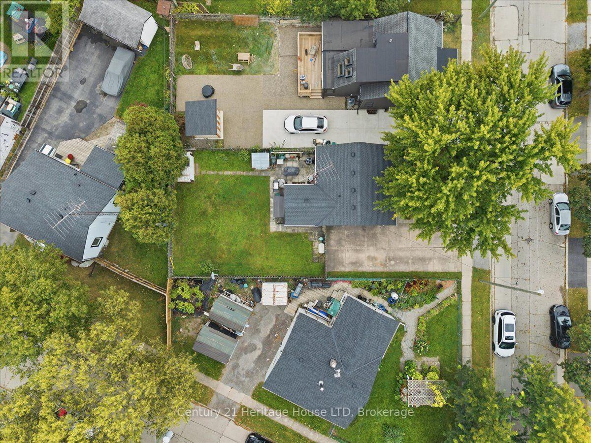 26 Coventry Street, St. Catharines, Ontario  L2R 2X7 - Photo 27 - X13854160