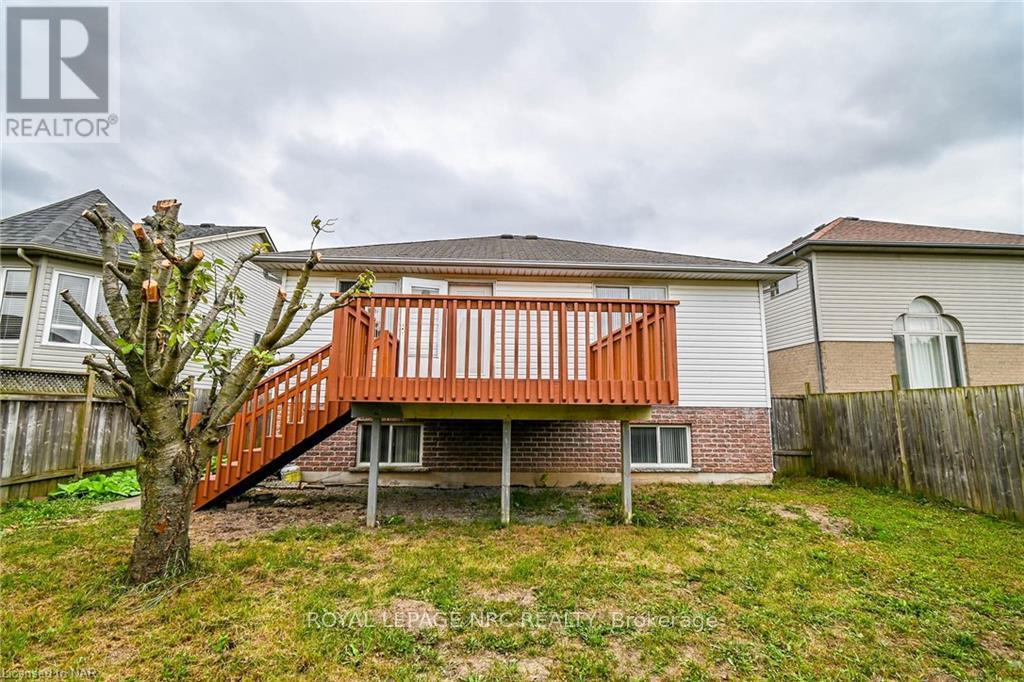 7005 Kelly Drive, Niagara Falls, Ontario  L2H 3J9 - Photo 10 - X13854472