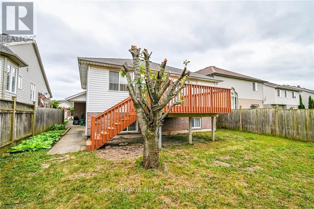 7005 Kelly Drive, Niagara Falls, Ontario  L2H 3J9 - Photo 9 - X13854472