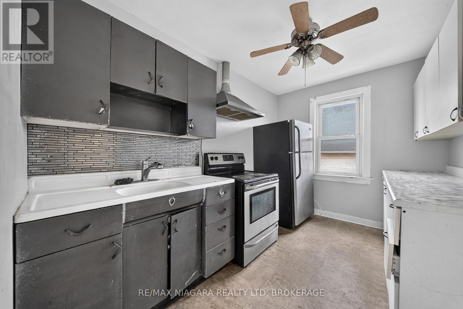 6520 Barker Street, Niagara Falls, Ontario  L2G 1Y7 - Photo 29 - X13854868