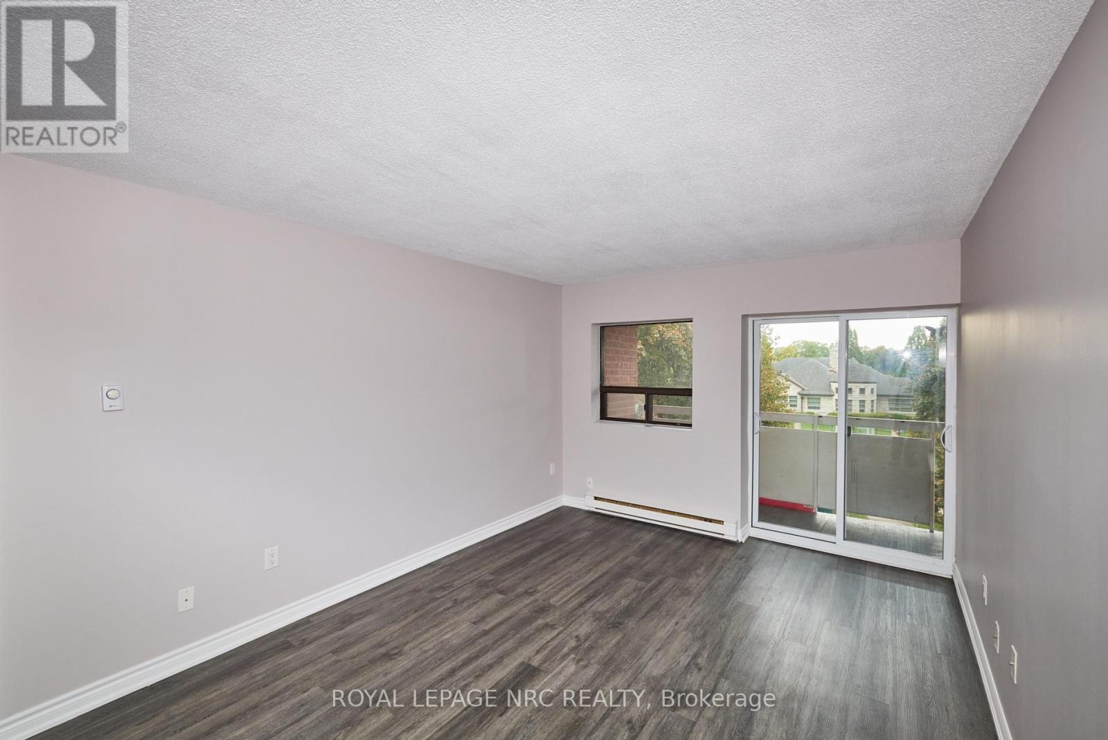 11 - 4839 Drummond Road, Niagara Falls, Ontario  L2E 6E2 - Photo 12 - X13854904