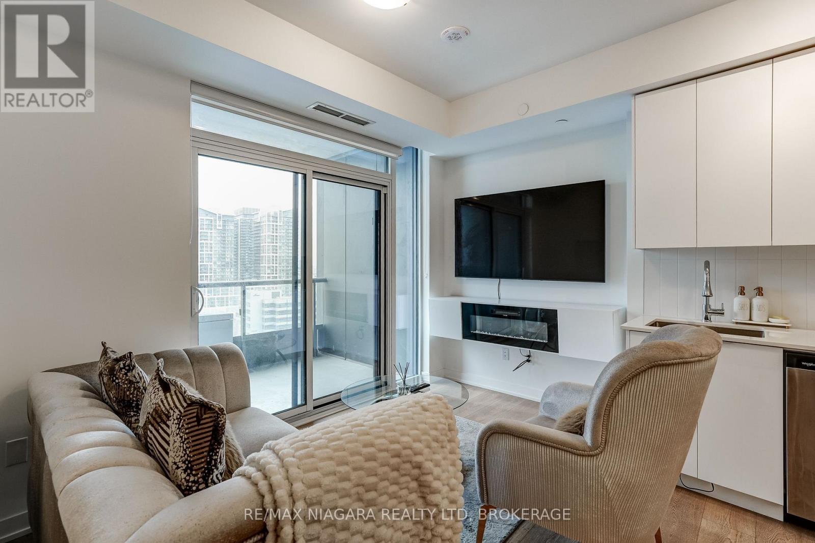 1419 - 10 Abeja Street, Vaughan, Ontario  L4K 0R4 - Photo 12 - N13855068