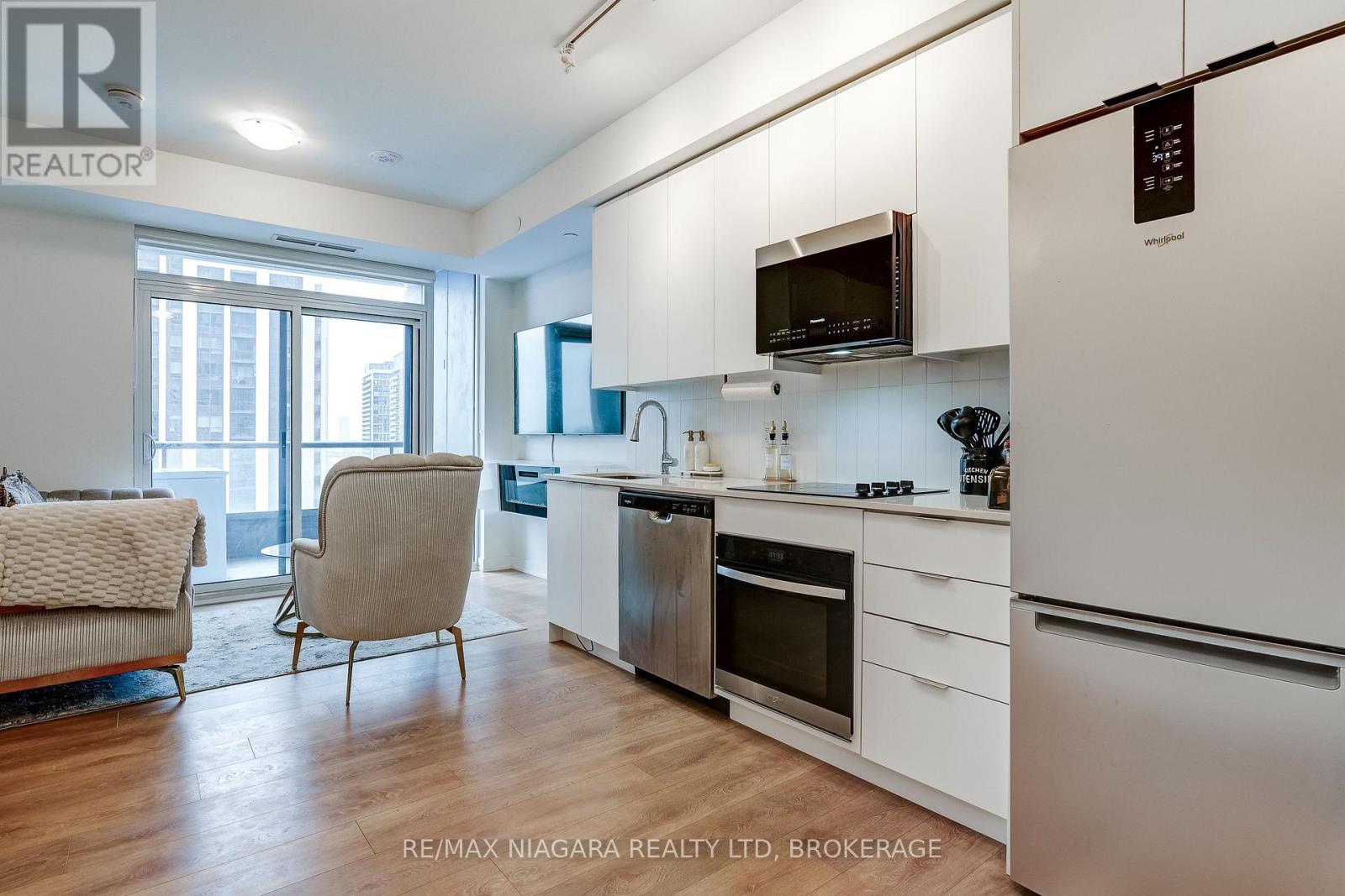 1419 - 10 Abeja Street, Vaughan, Ontario  L4K 0R4 - Photo 9 - N13855068