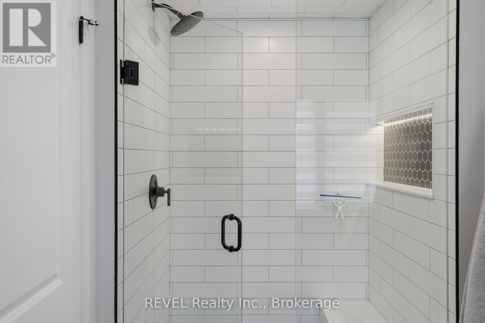 11 Lymburner Street, Pelham, Ontario  L0S 1E6 - Photo 21 - X13855192