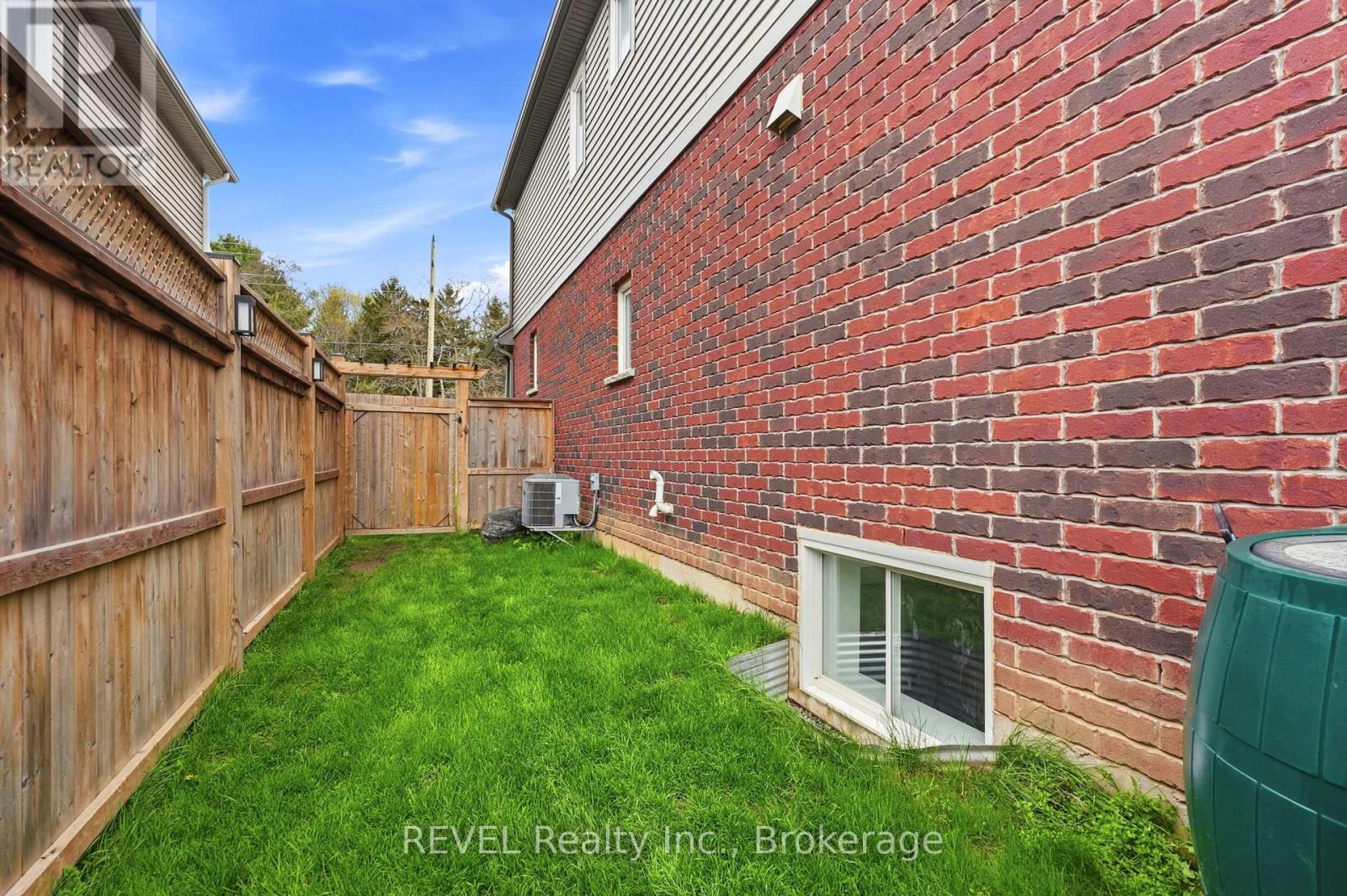 11 Lymburner Street, Pelham, Ontario  L0S 1E6 - Photo 40 - X13855192