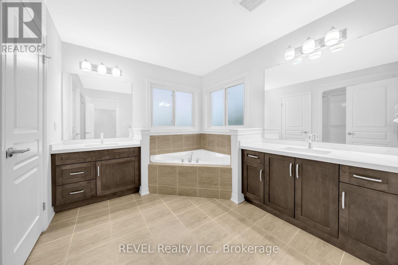 3547 Dominion Road, Fort Erie, Ontario  L0S 1N0 - Photo 43 - X13855454