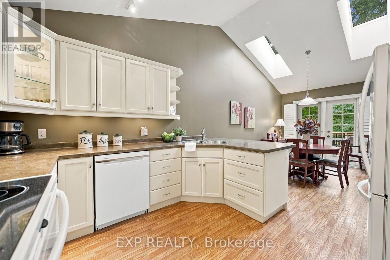 22 - 3241 Montrose Road, Niagara Falls, Ontario  L2H 3L3 - Photo 11 - X13855464