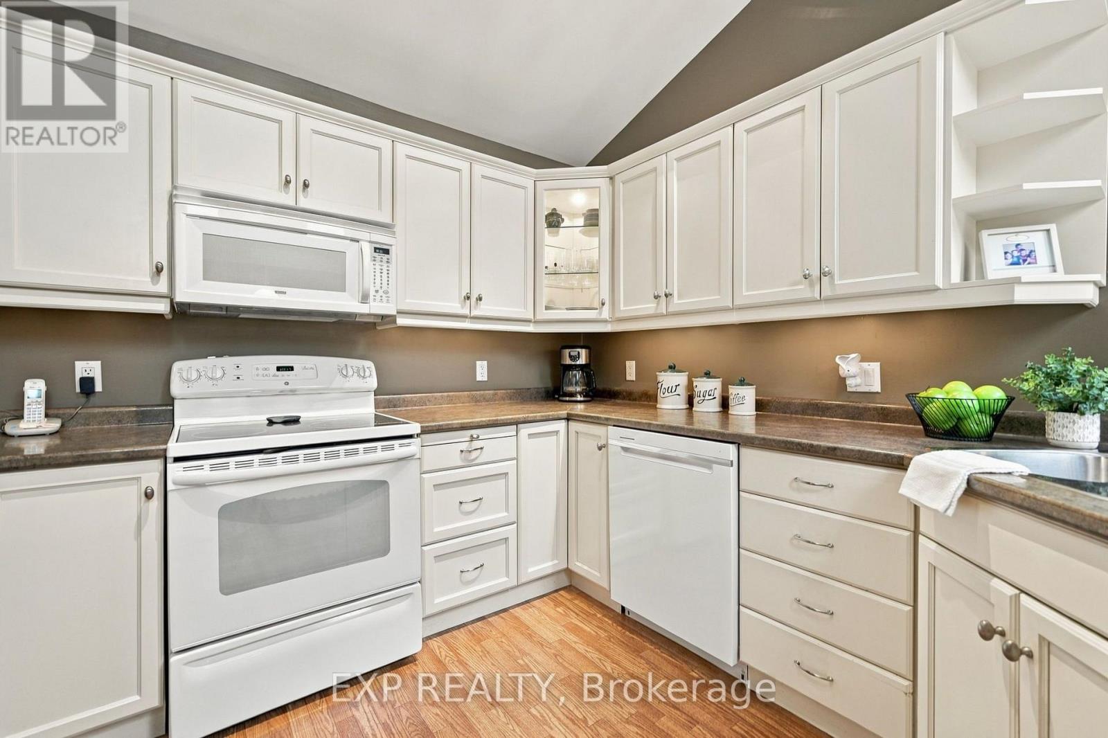22 - 3241 Montrose Road, Niagara Falls, Ontario  L2H 3L3 - Photo 13 - X13855464