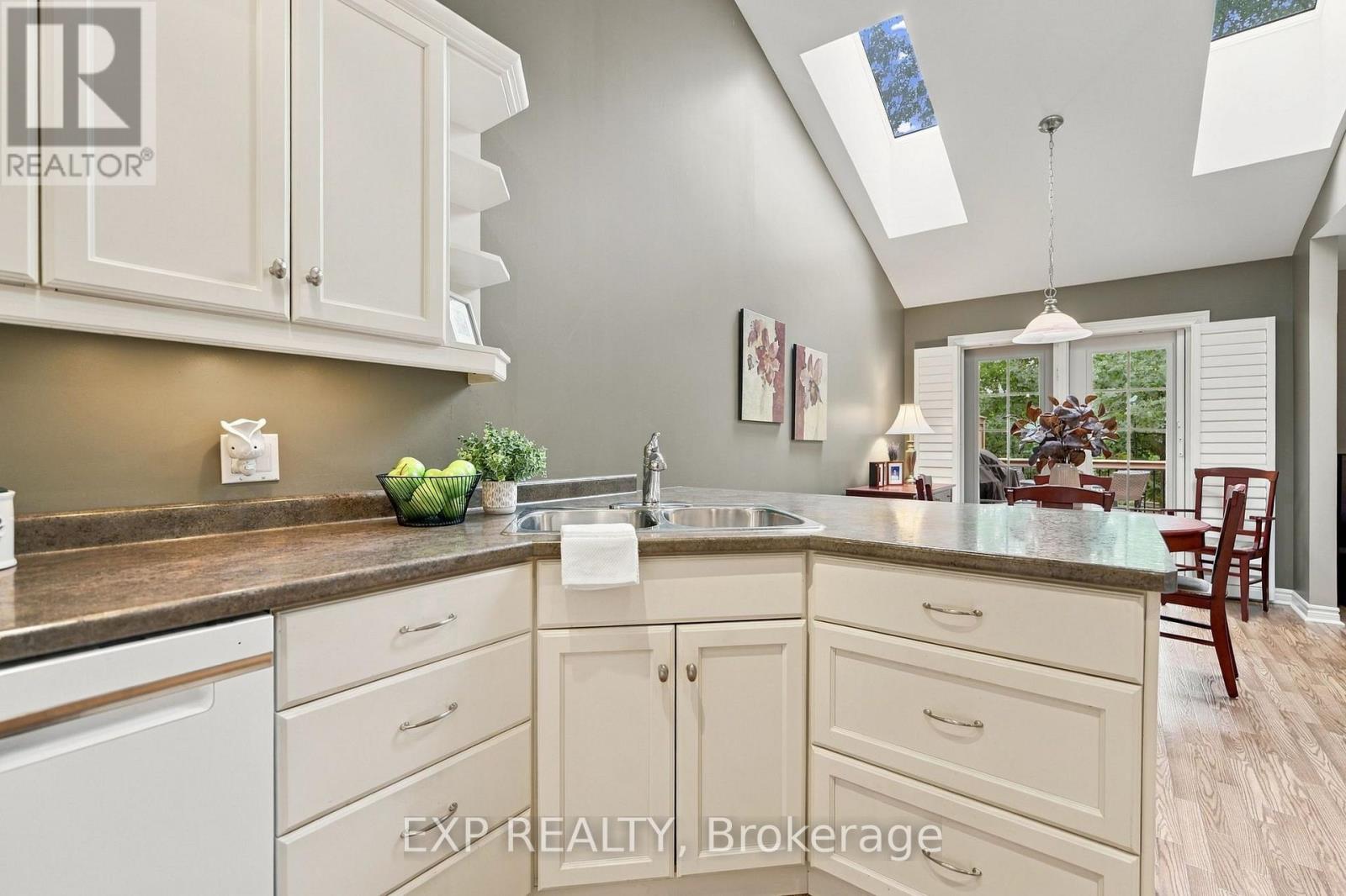 22 - 3241 Montrose Road, Niagara Falls, Ontario  L2H 3L3 - Photo 14 - X13855464