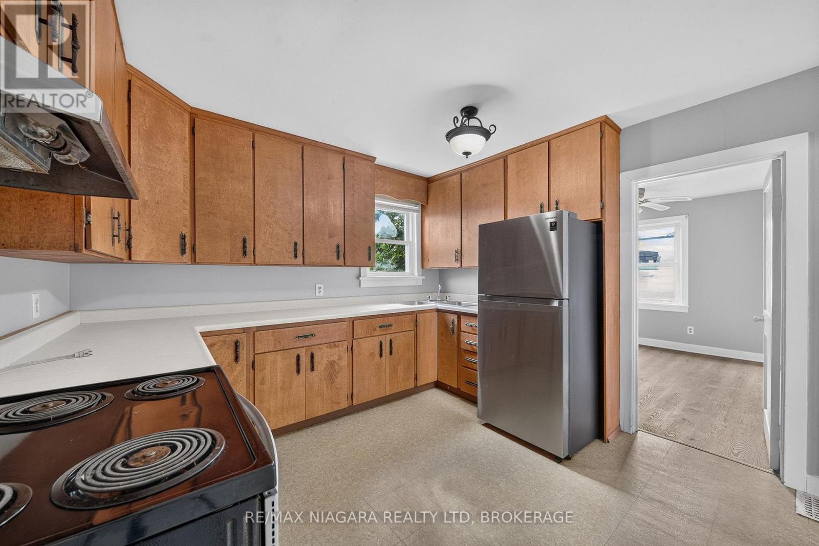 6520 Barker Street, Niagara Falls, Ontario  L2G 1Y7 - Photo 16 - X13855478