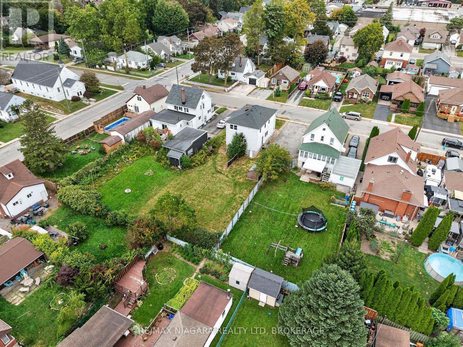 6520 Barker Street, Niagara Falls, Ontario  L2G 1Y7 - Photo 37 - X13855478