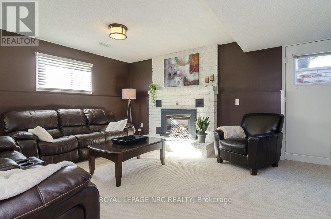 7979 Oakridge Drive, Niagara Falls, Ontario  L2H 2W1 - Photo 25 - X13856656