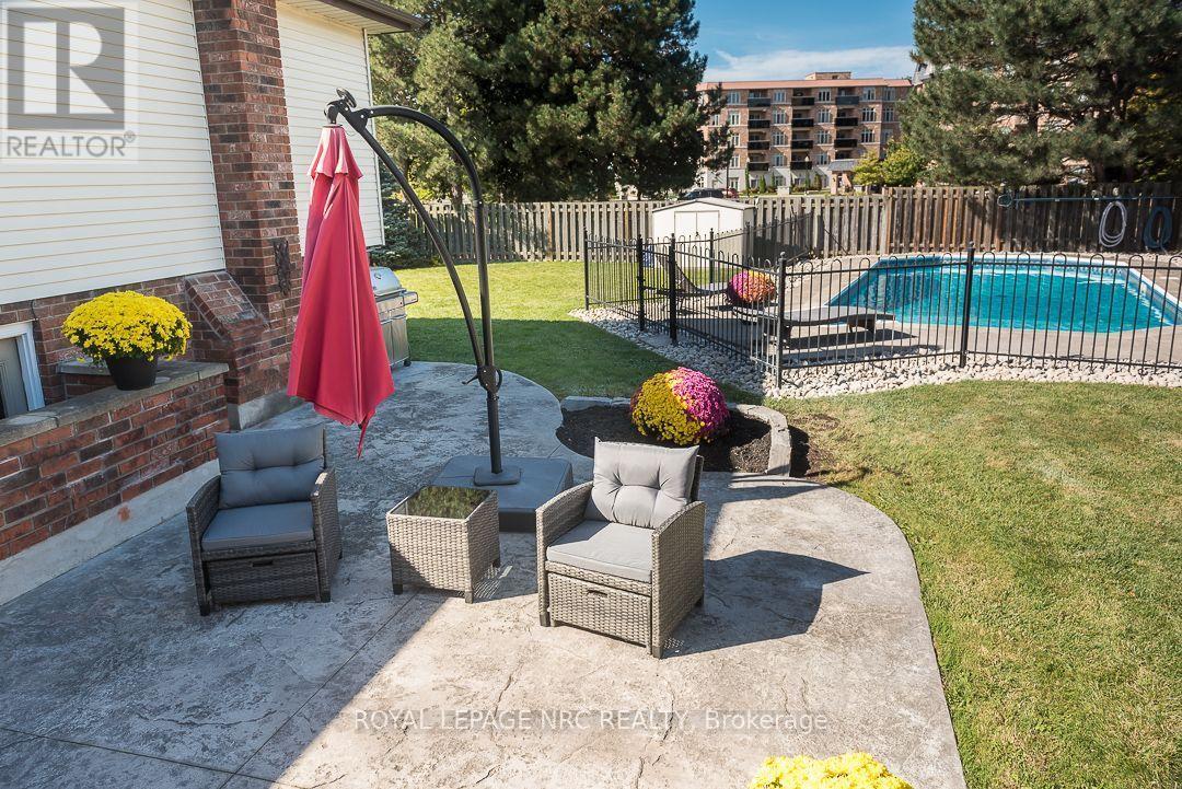 7979 Oakridge Drive, Niagara Falls, Ontario  L2H 2W1 - Photo 34 - X13856656