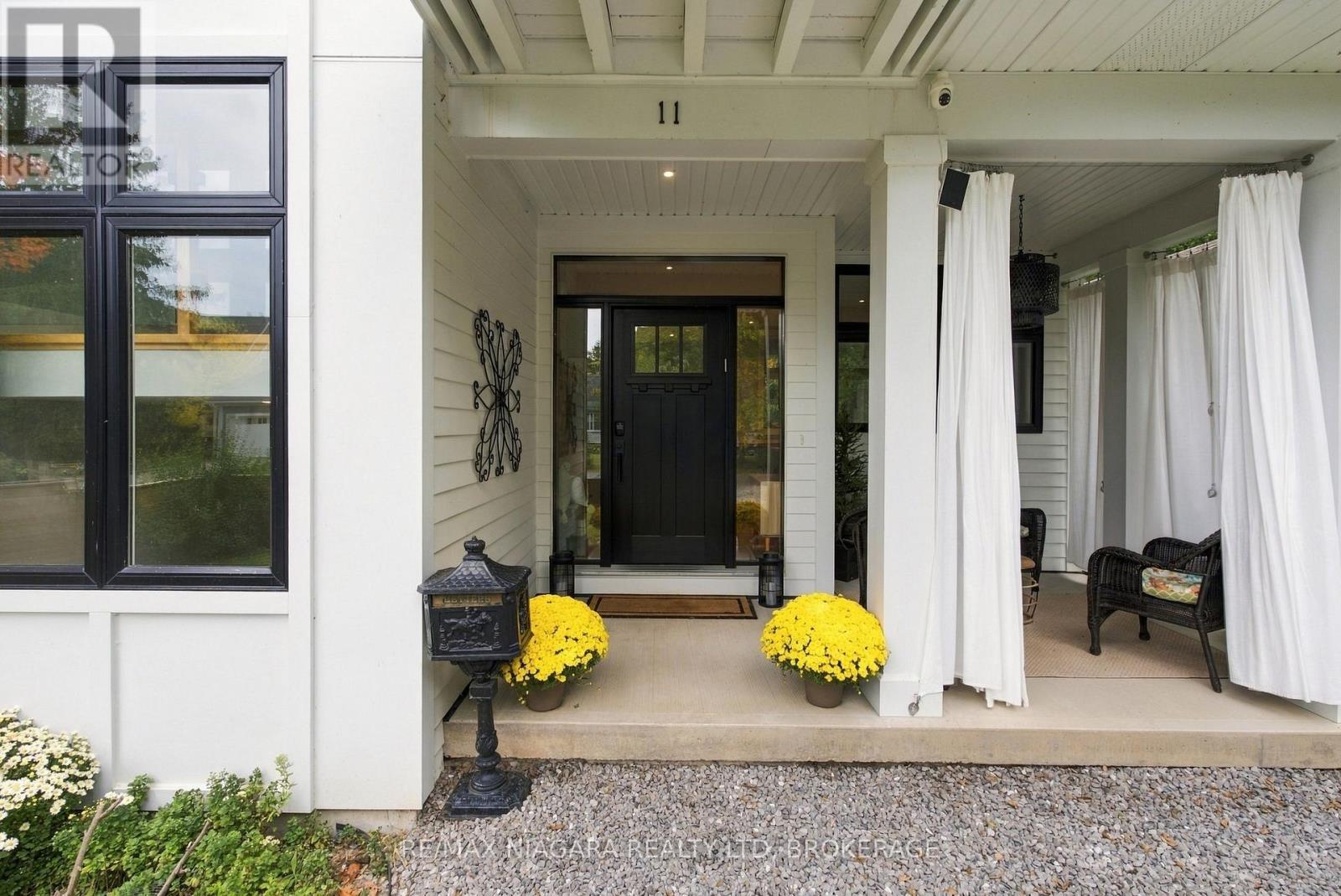 11 Wilberforce Avenue, Niagara-On-The-Lake, Ontario  L0S 1J0 - Photo 6 - X13856862