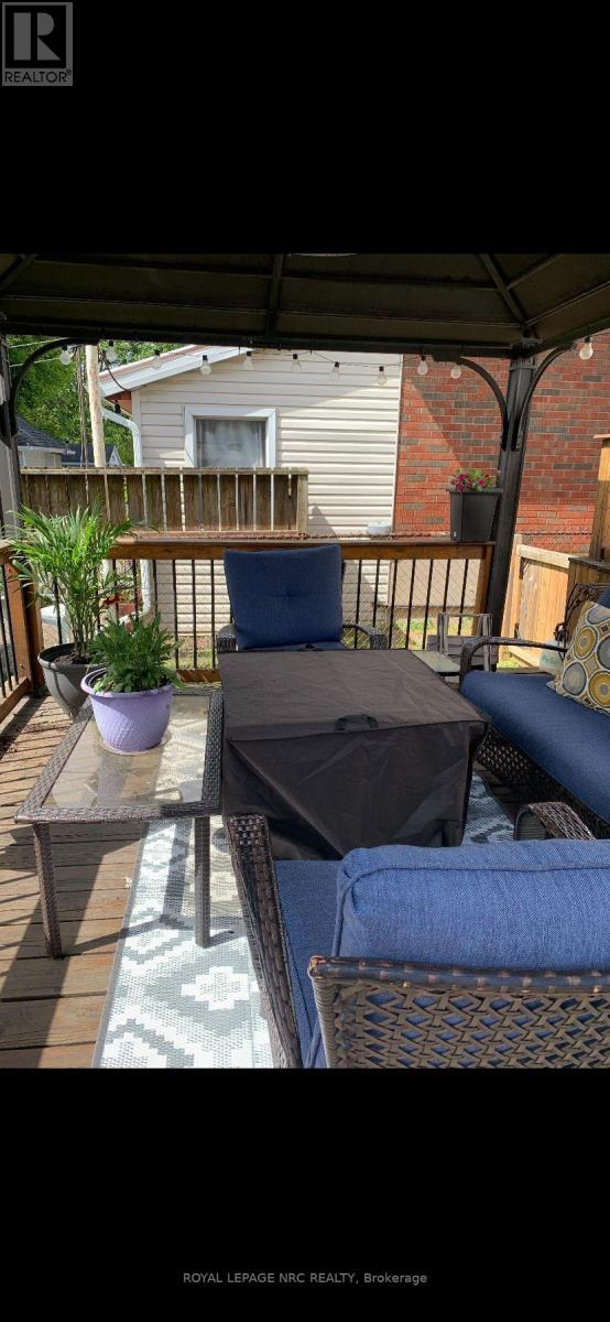 9 Marmora Street, St. Catharines, Ontario  L2P 3B9 - Photo 40 - X13857670