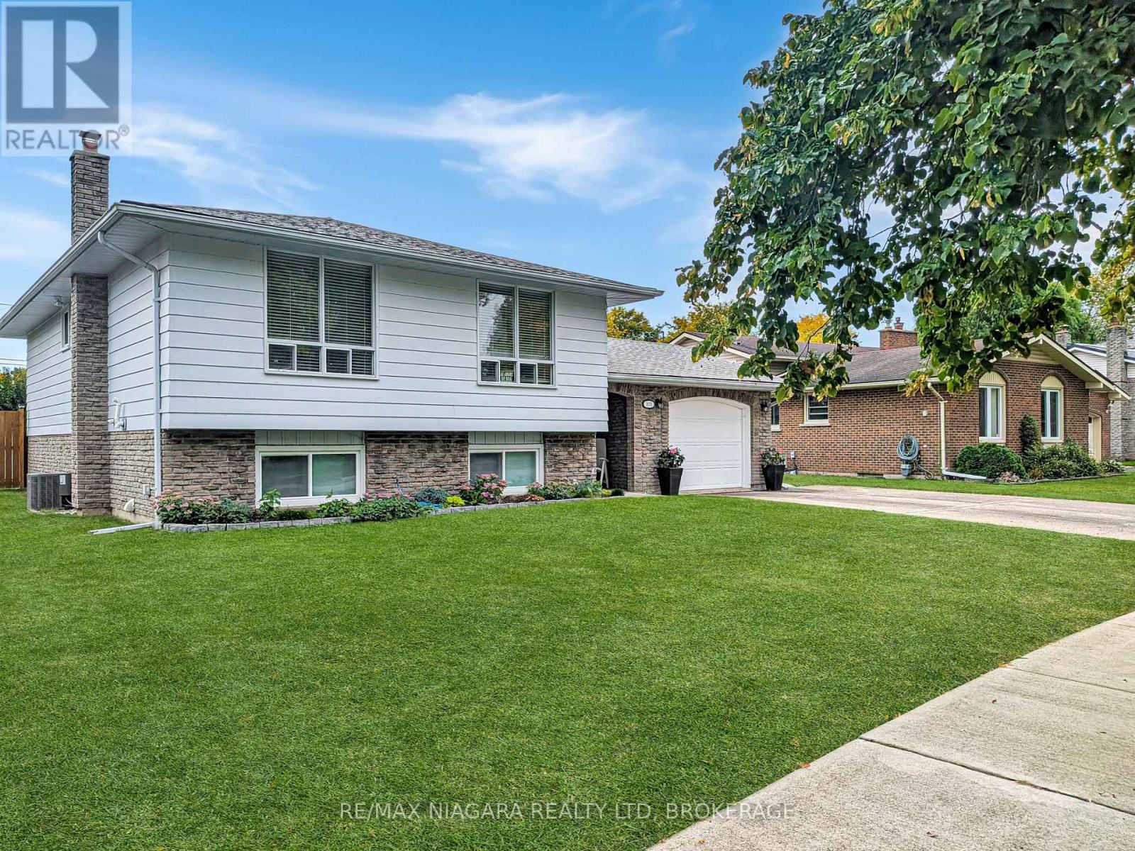 3170 Corry Crescent, Niagara Falls, Ontario  L2G 7G3 - Photo 2 - X13857784