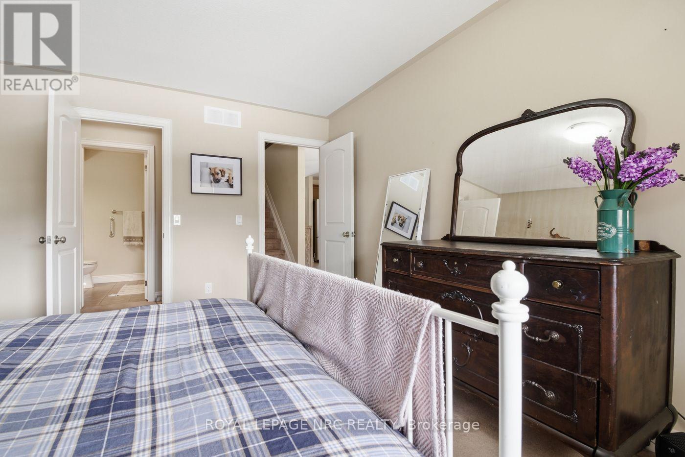 3945 Village Creek Drive, Fort Erie, Ontario  L0S 1S0 - Photo 16 - X13857844