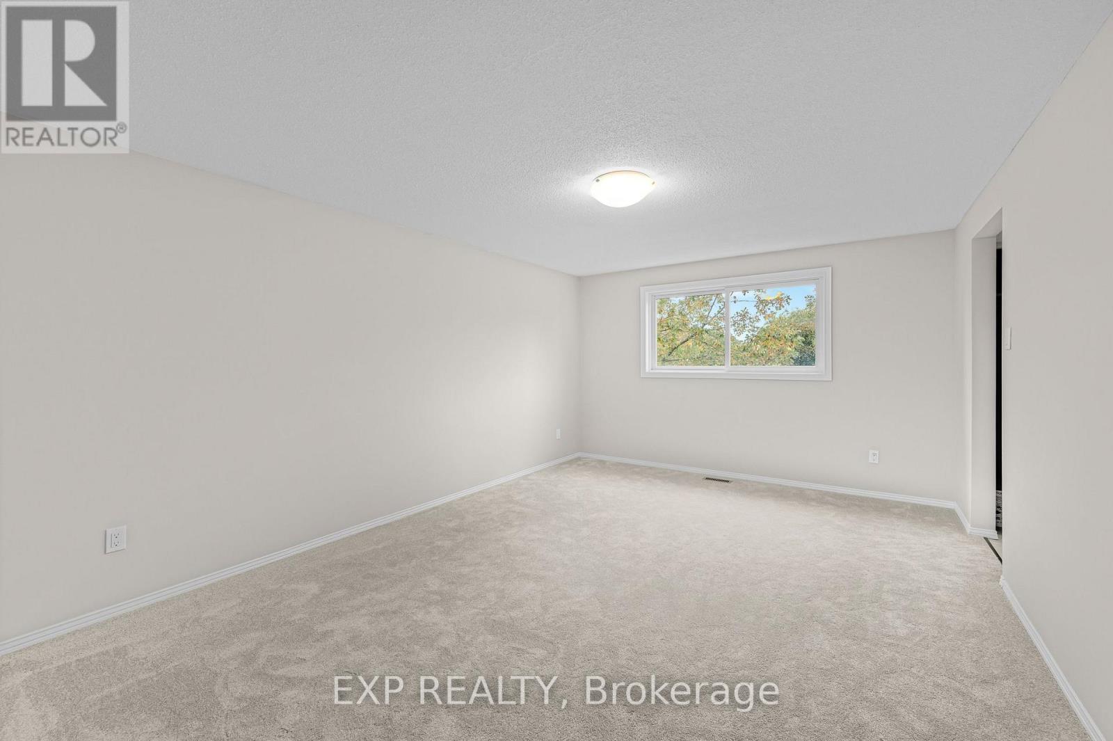 10 Donegel Place, Hamilton, Ontario  L9A 4Z6 - Photo 18 - X13858032